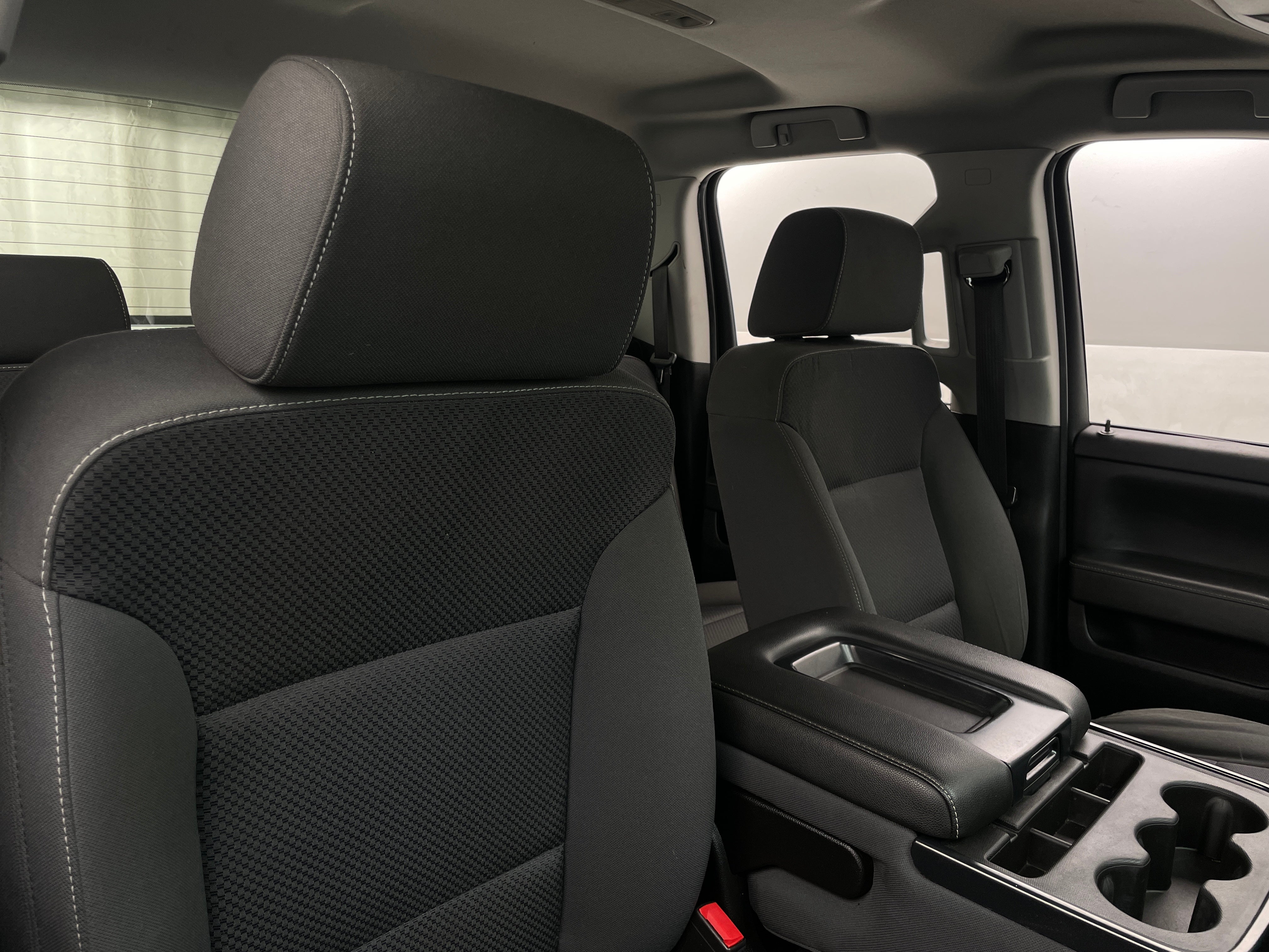 2019 Chevrolet Silverado 1500 LT 2