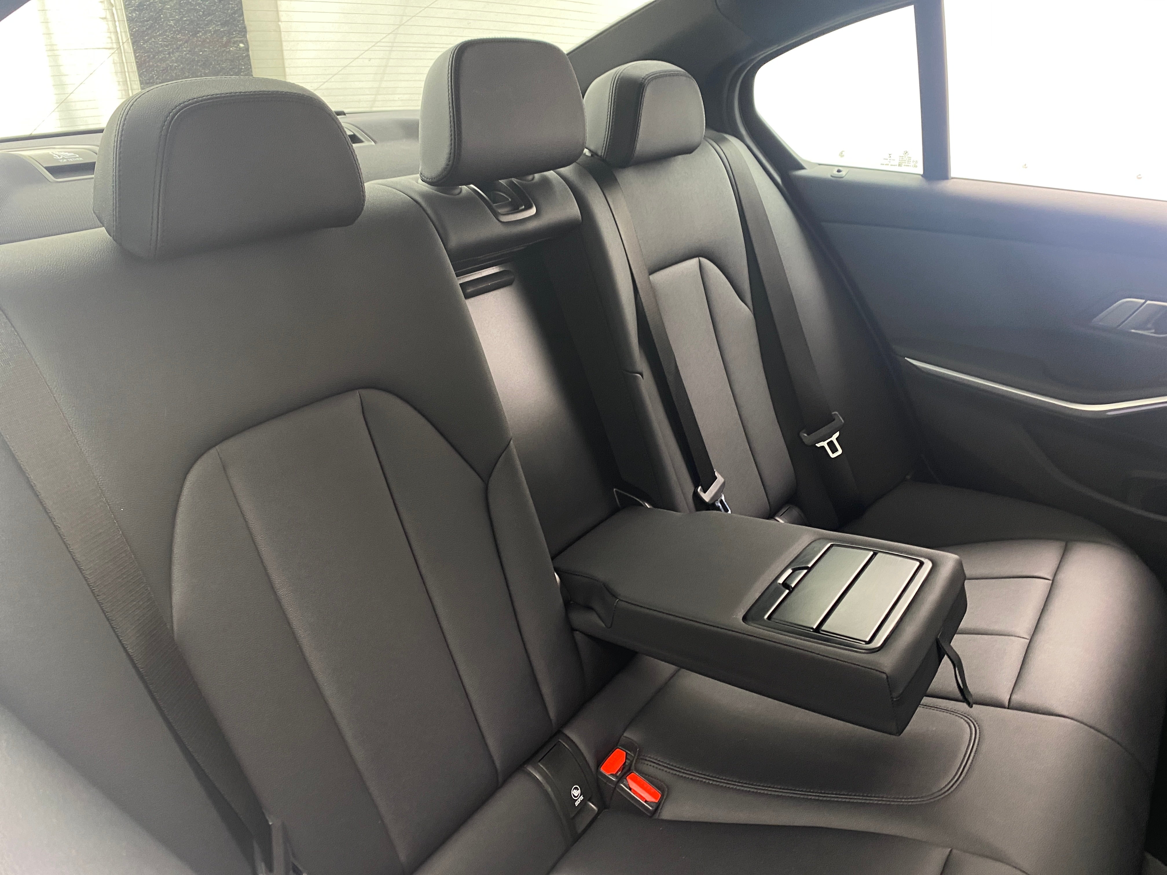 2021 BMW 3 Series 330i xDrive 5