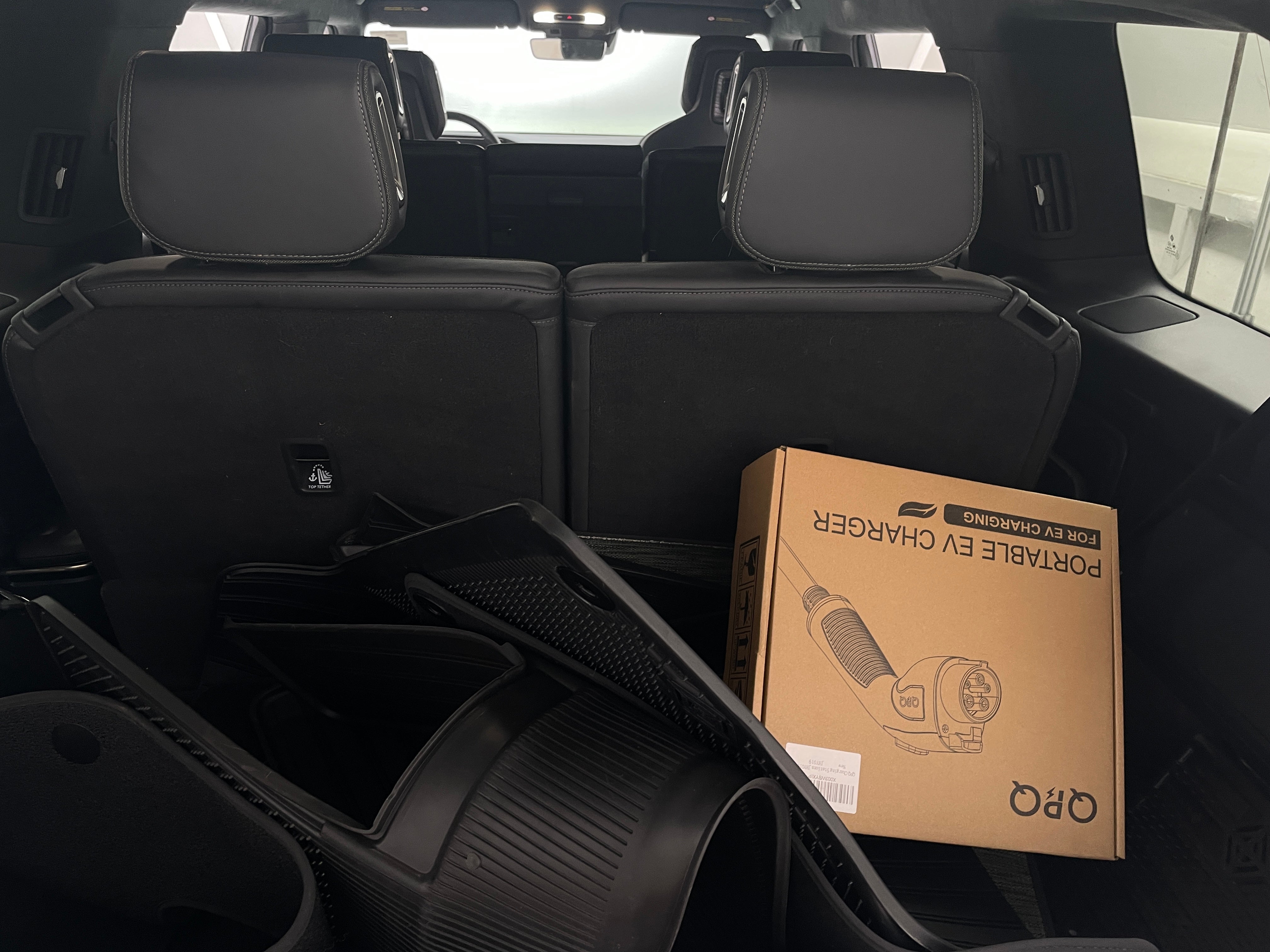 2022 Rivian R1S Launch Edition 6