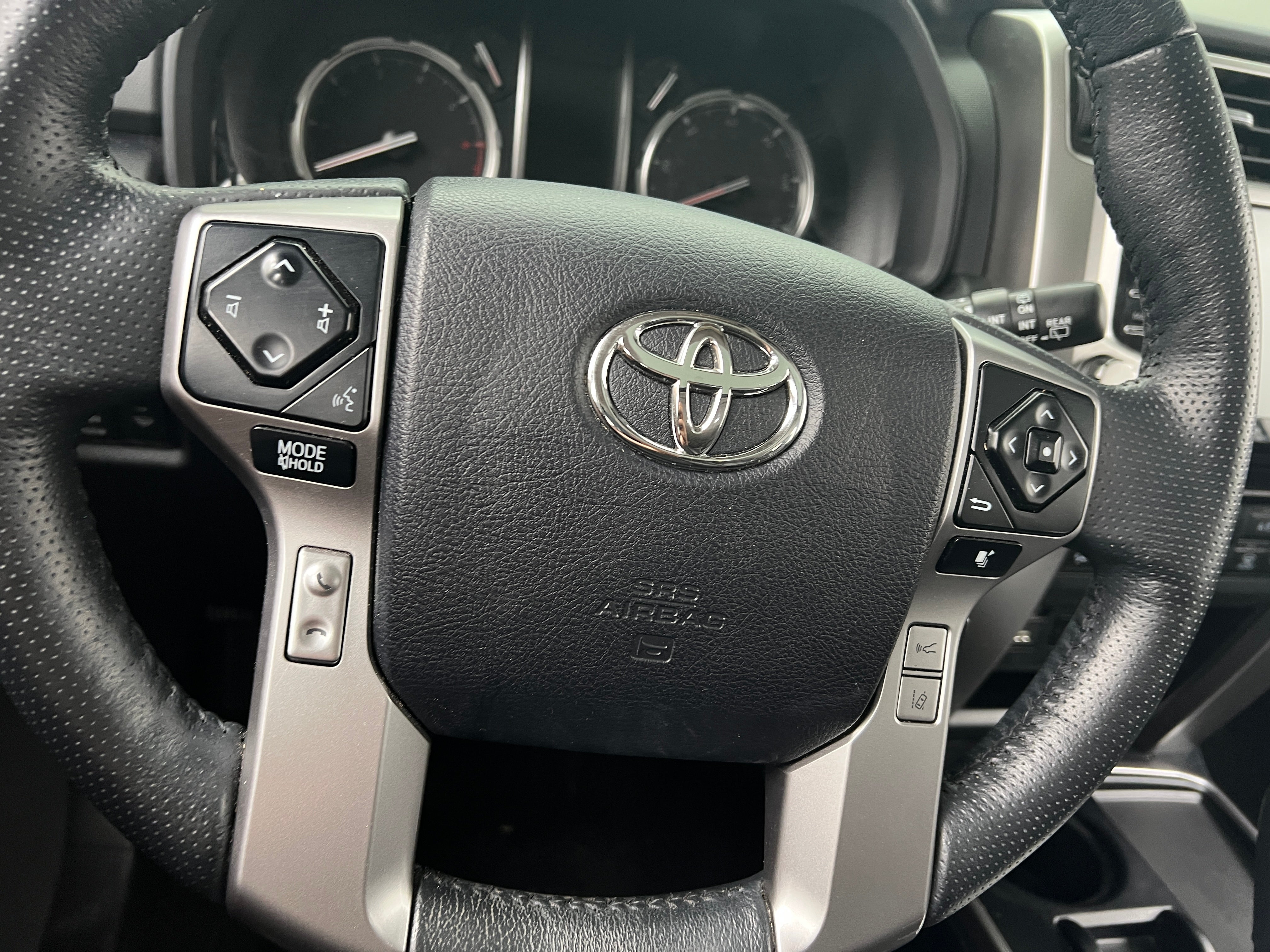 2023 Toyota 4Runner Limited 4