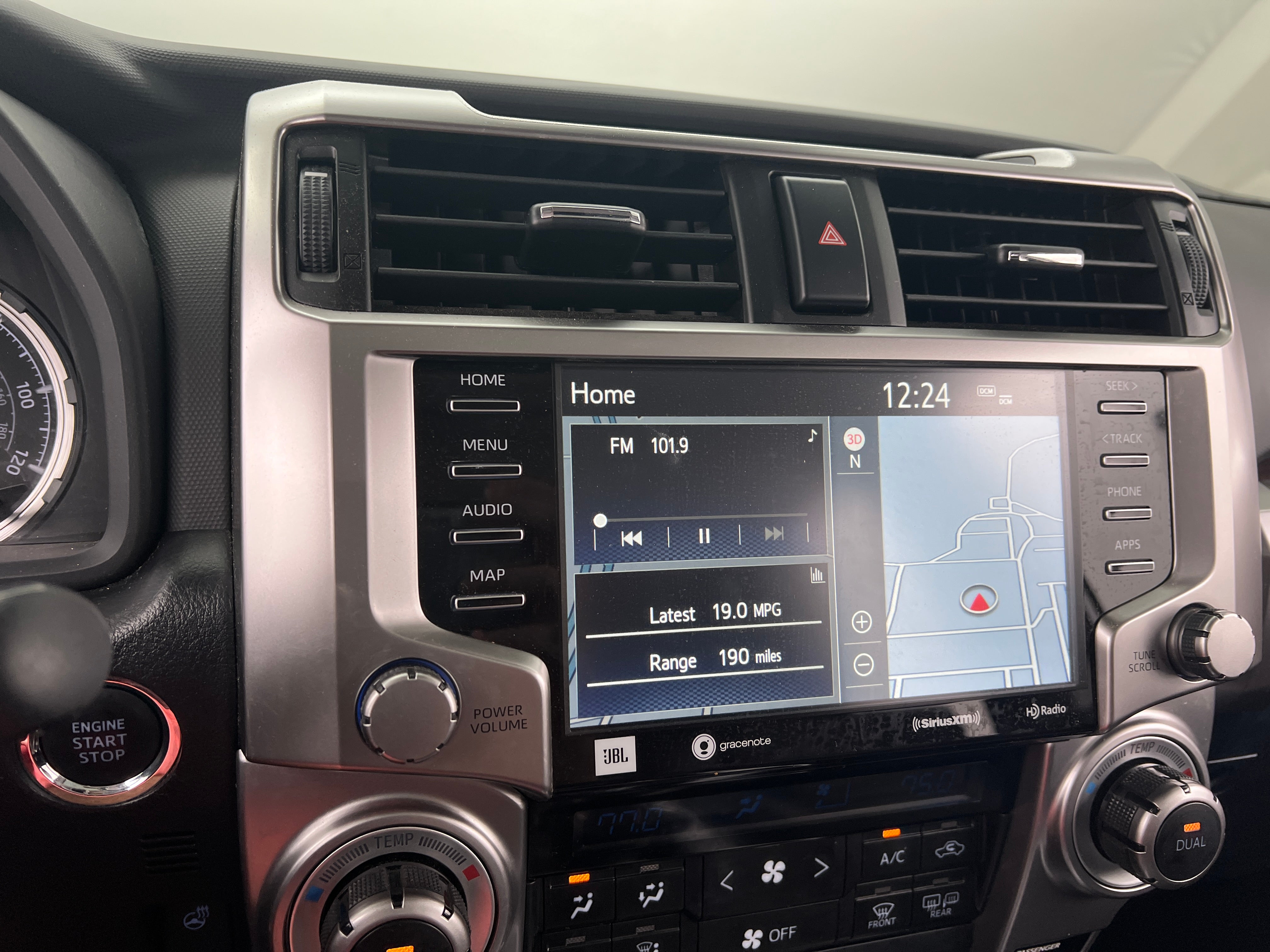 2023 Toyota 4Runner Limited 3