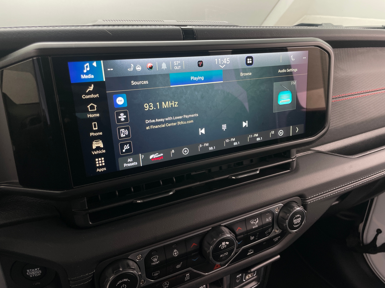 Thumbnail: 2024 Jeep Wrangler - 4