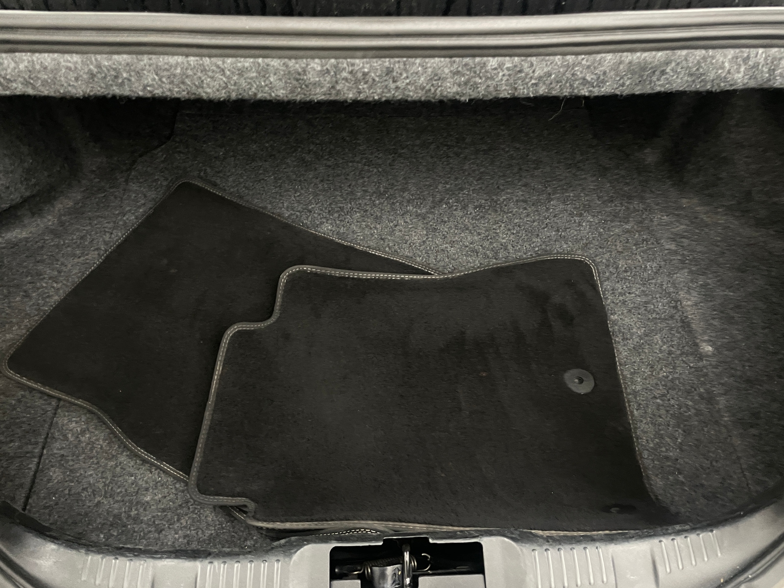 Thumbnail: 2018 Ford Mustang - 6