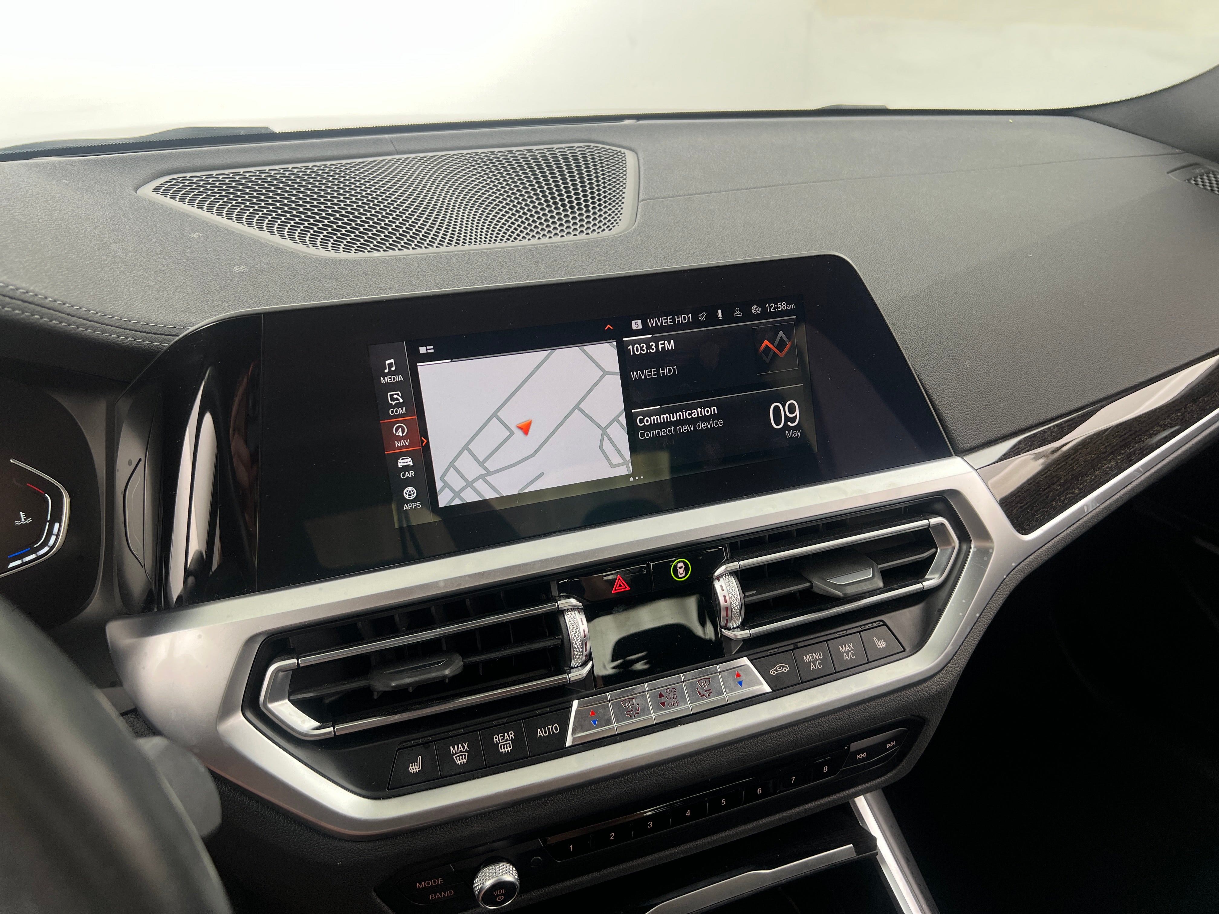 2021 BMW 3 Series 330i 3