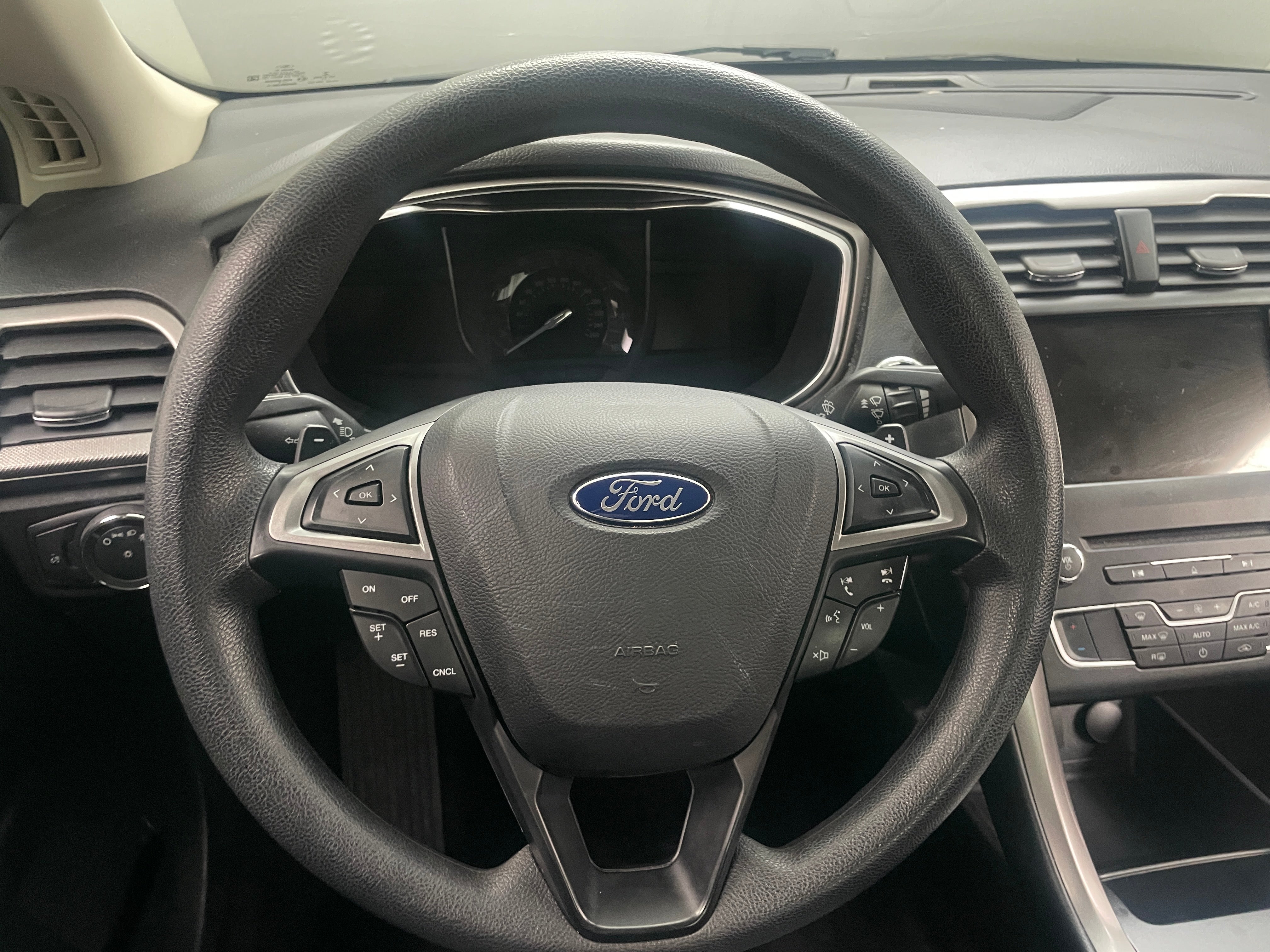 2017 Ford Fusion SE 5