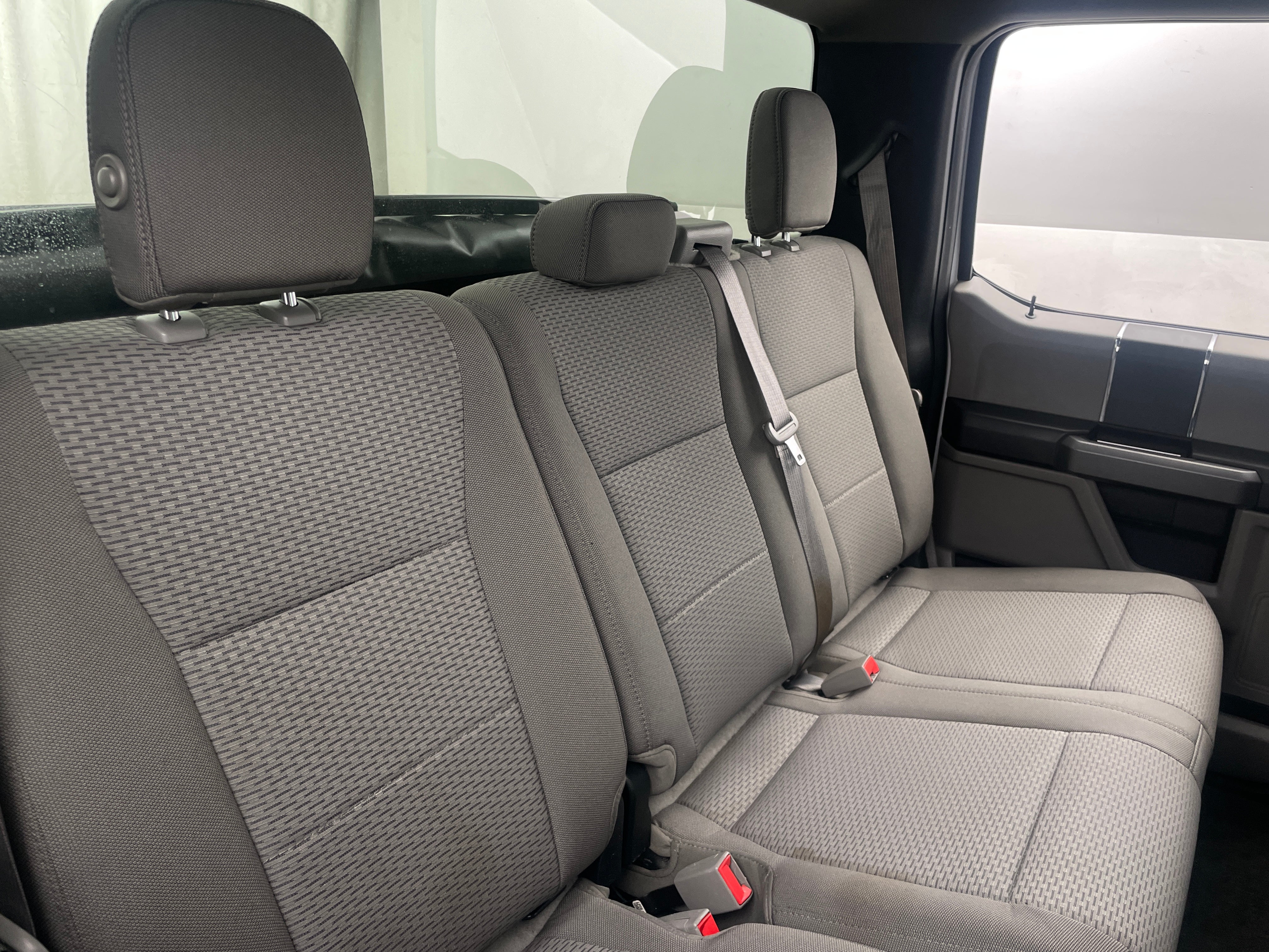 2018 Ford Econoline E-150 6