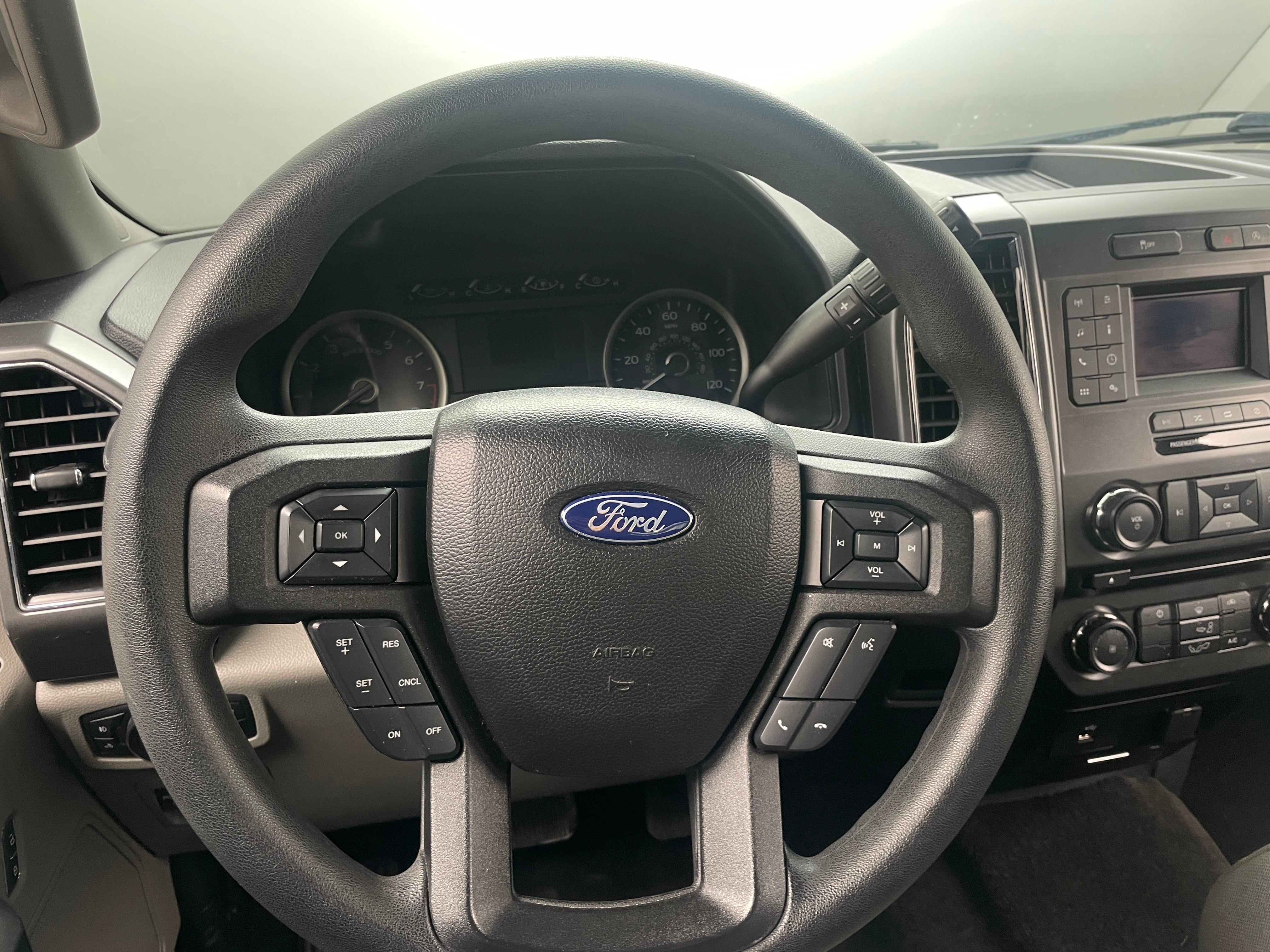 2018 Ford Econoline E-150 5