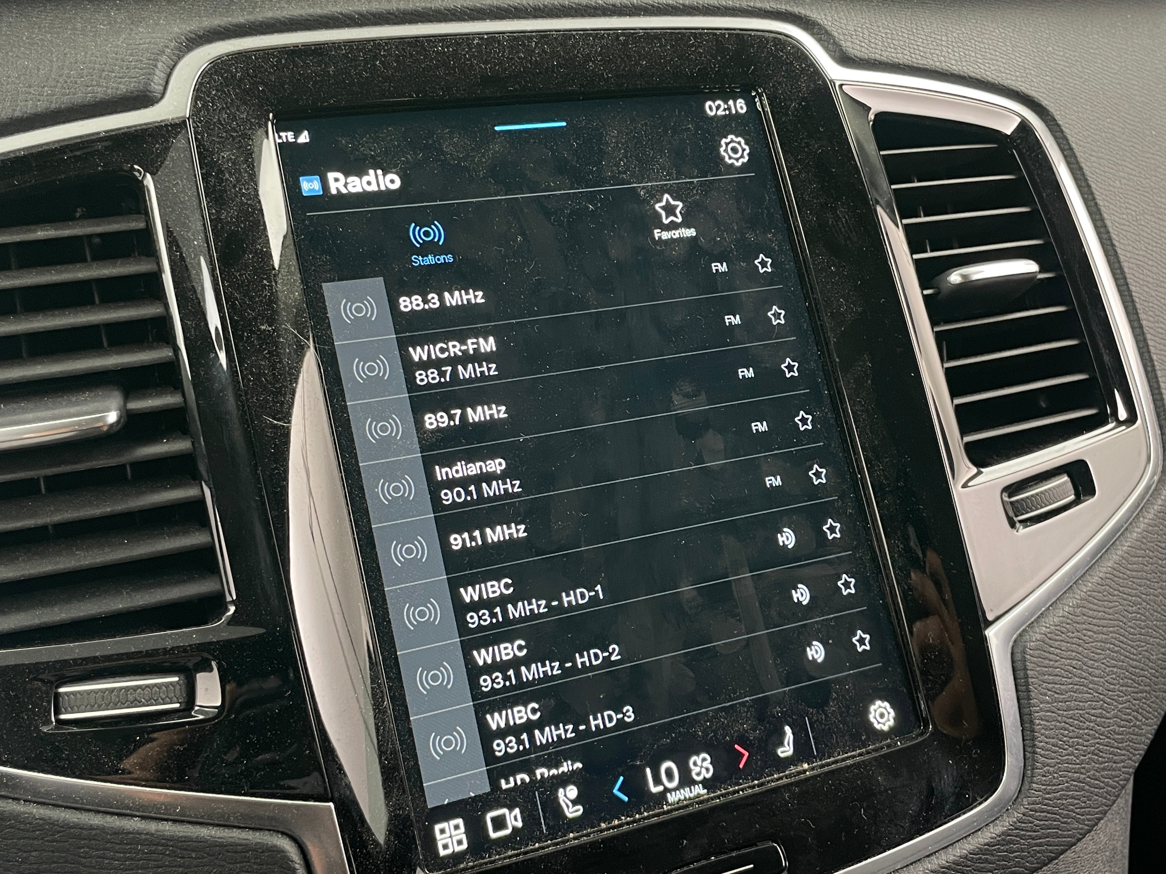 2024 Volvo XC90 T8 Plus 4