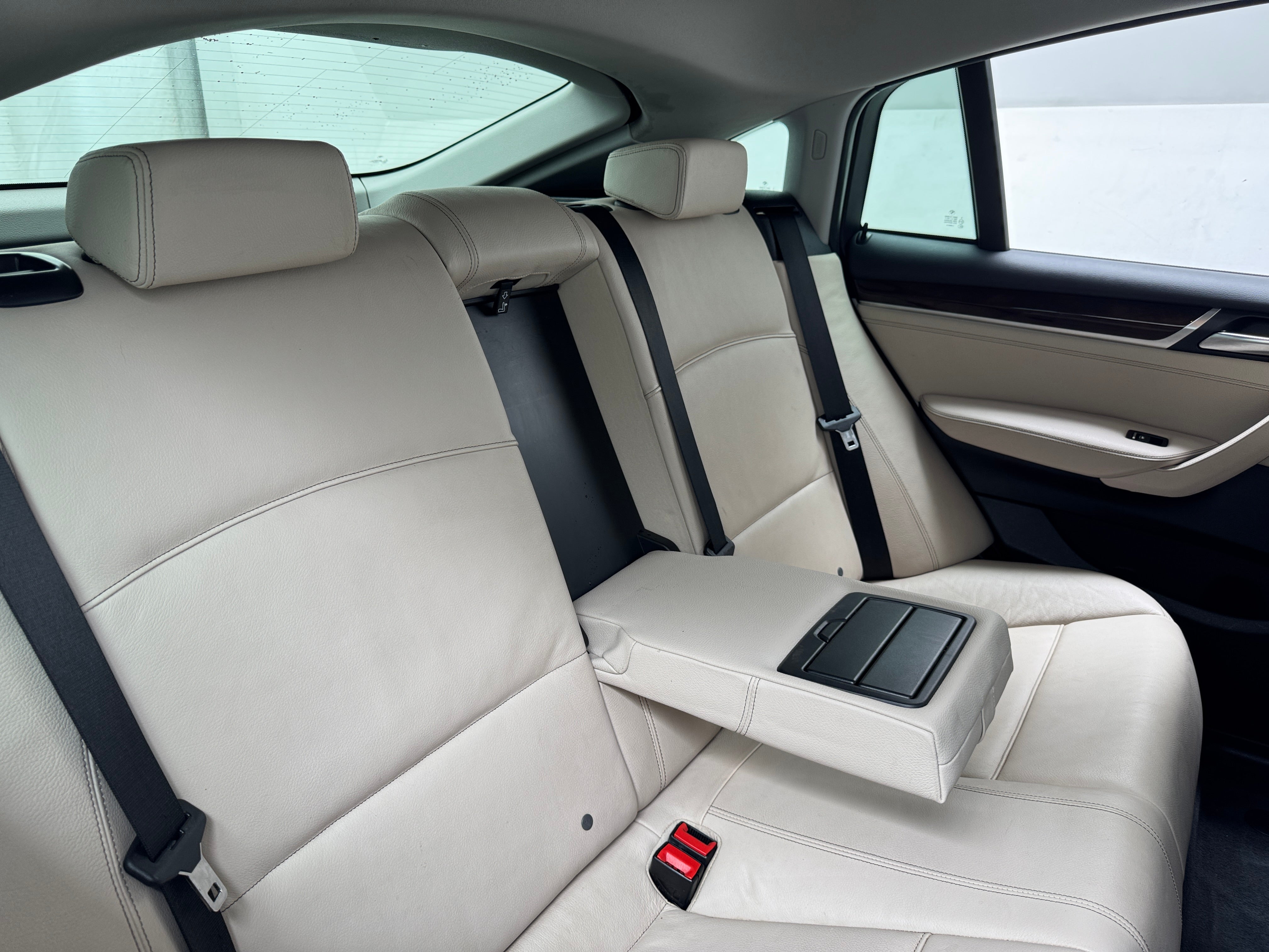 2015 BMW X4 xDrive28i 5