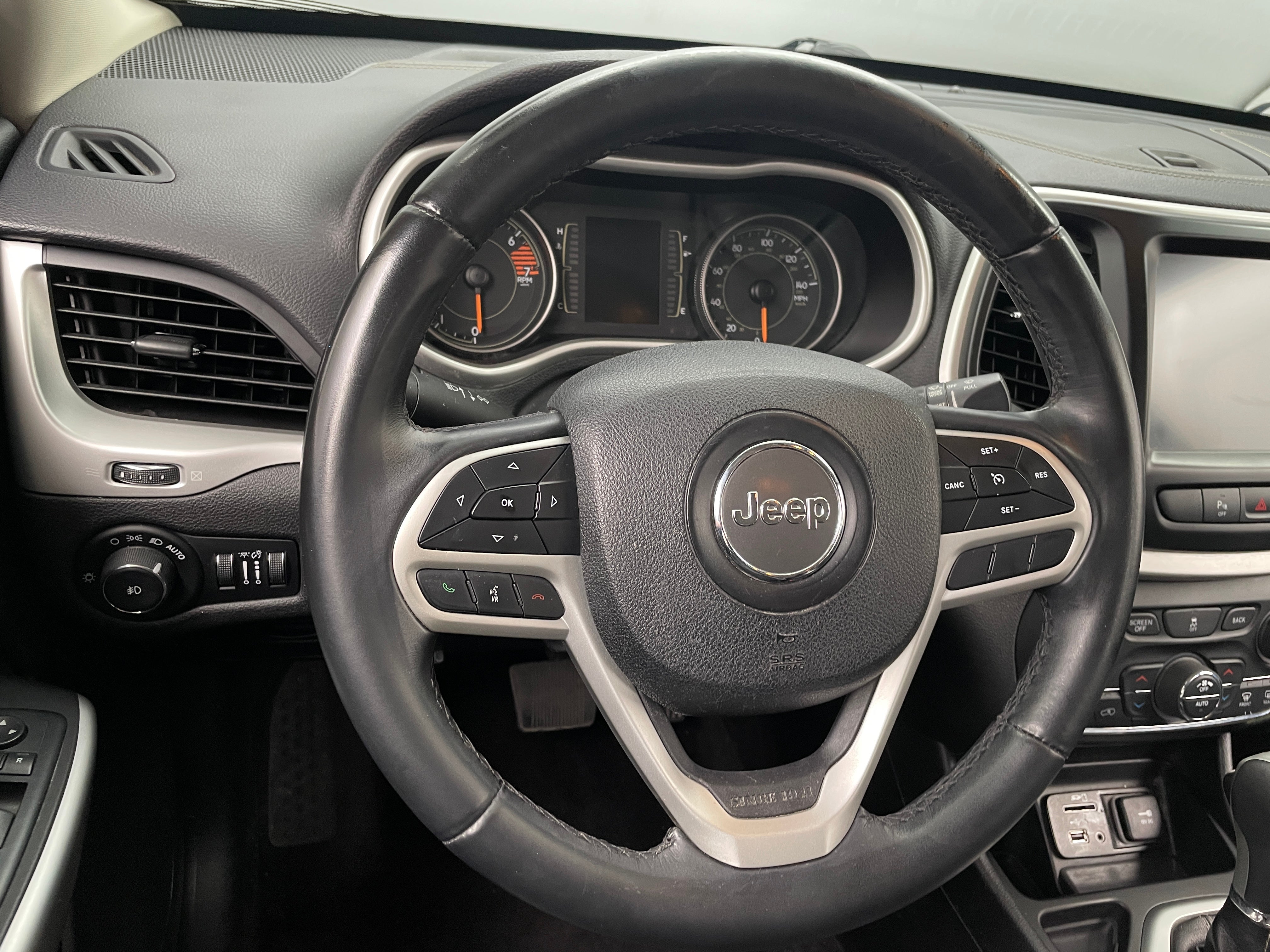 2018 Jeep Cherokee Latitude 5