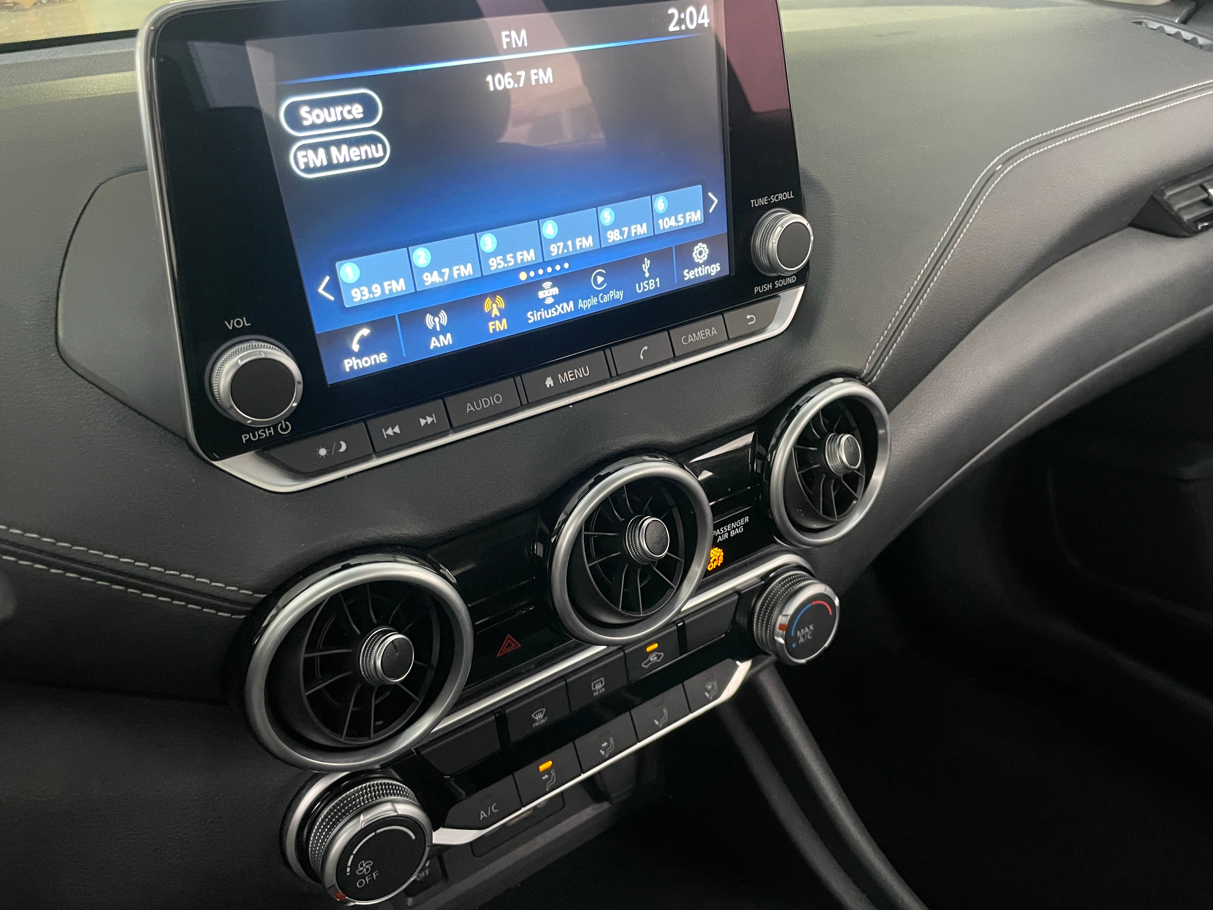 2024 Nissan Sentra SV 4