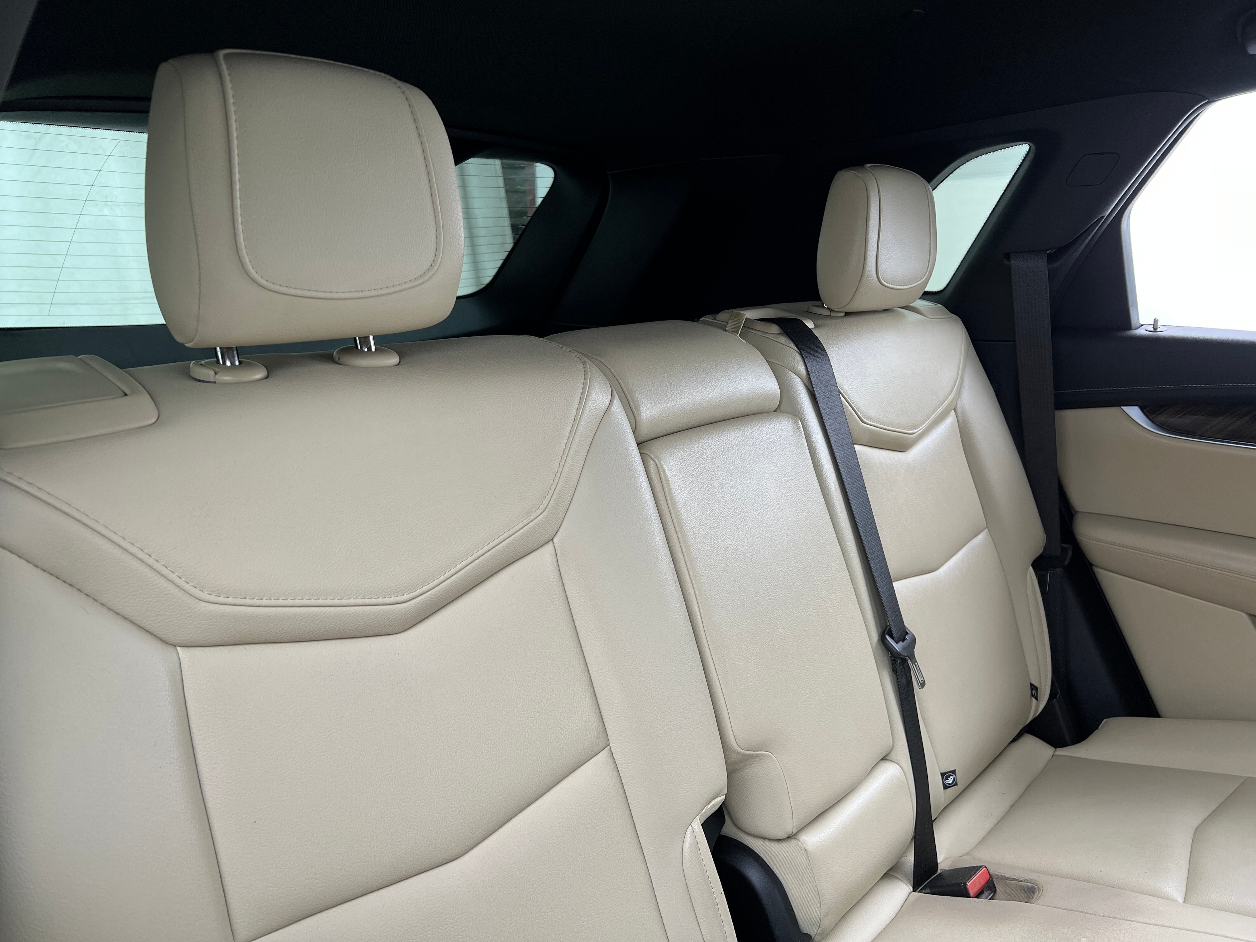 2019 Cadillac XT5 Base 5