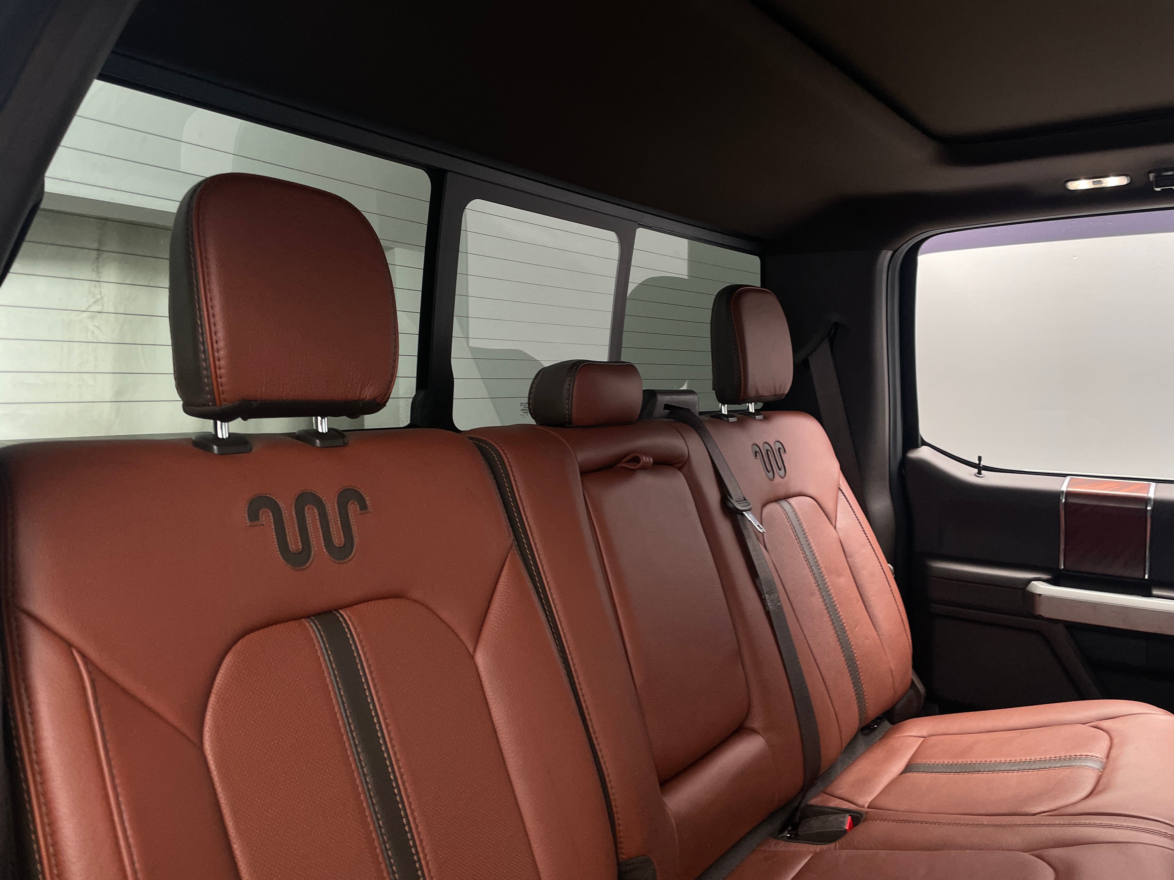2022 Ford Econoline E-250 5