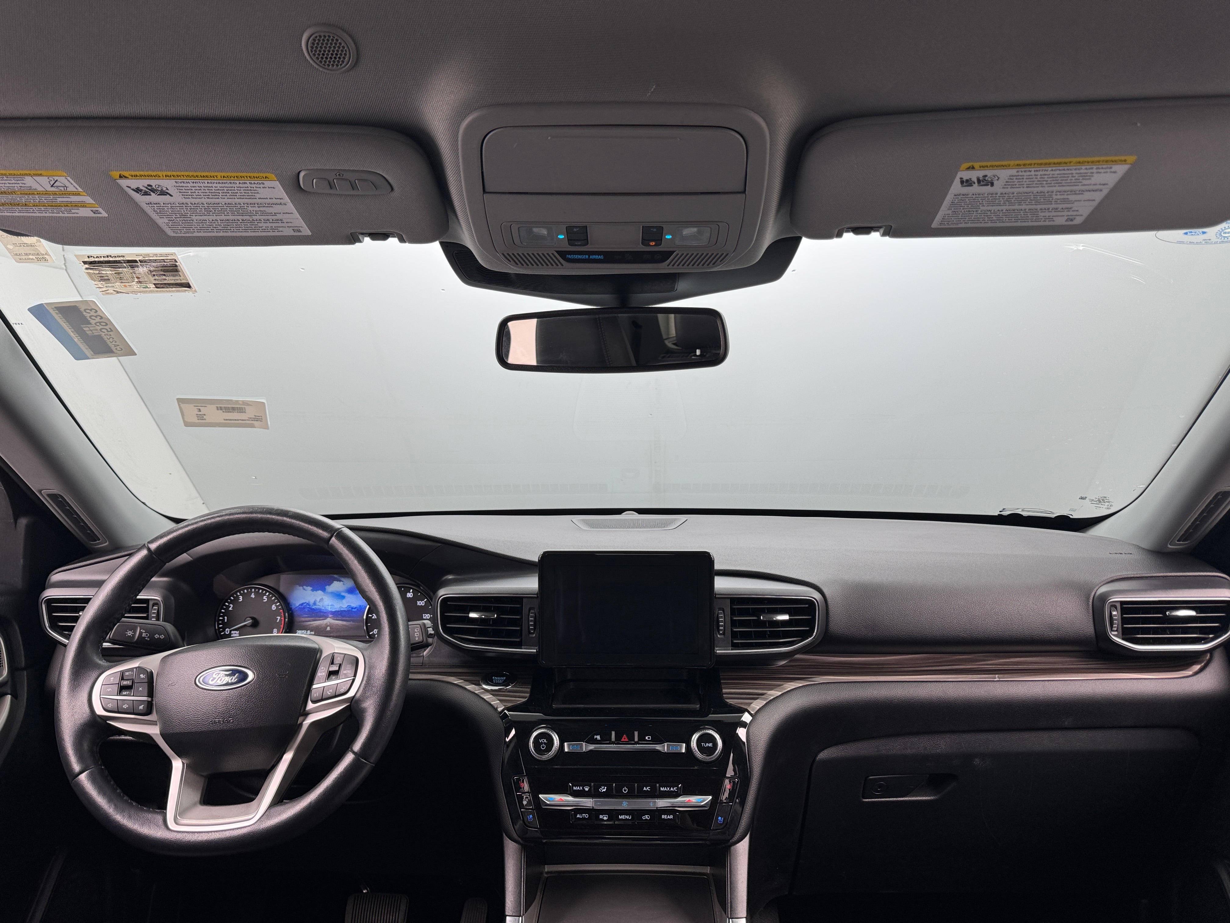 2023 Ford Explorer Limited 2