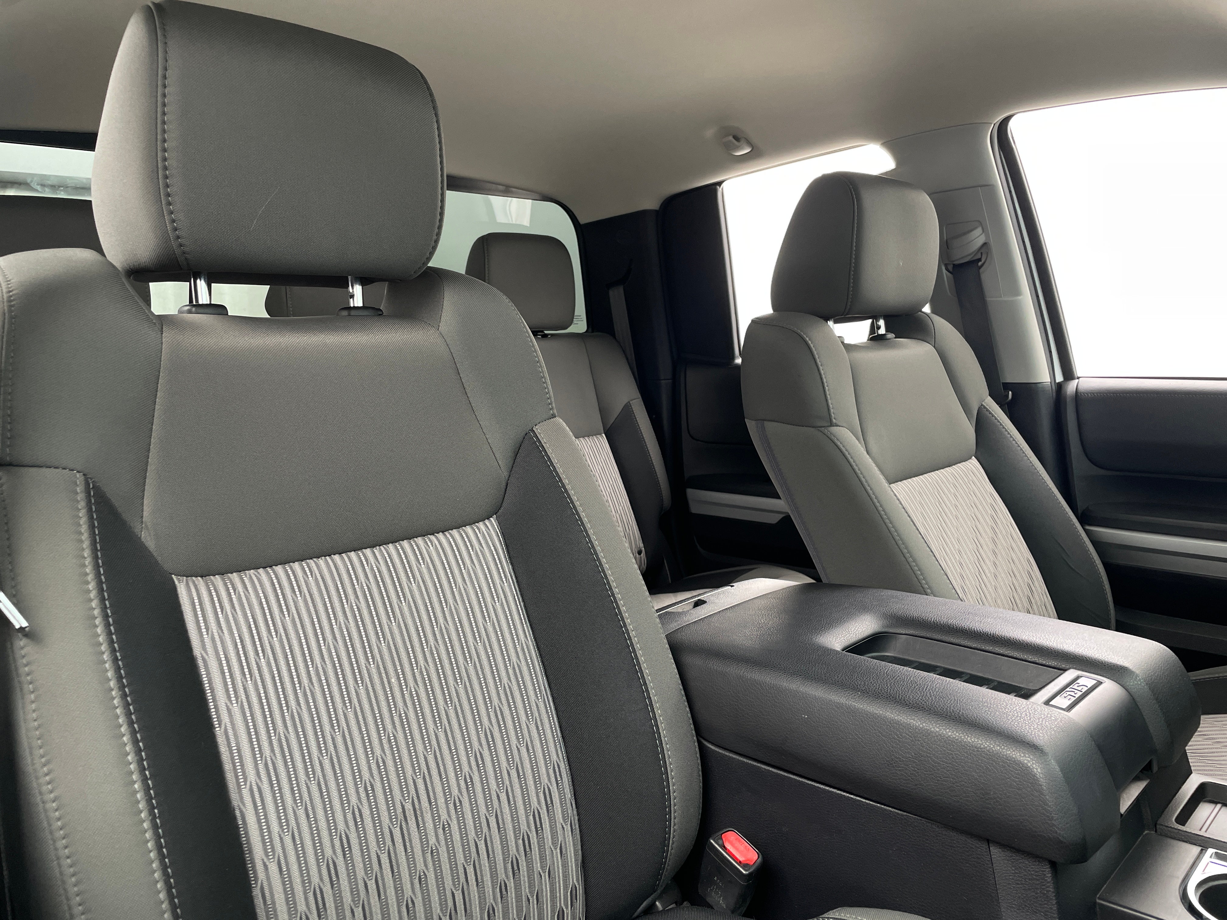 2017 Toyota Tundra SR5 2