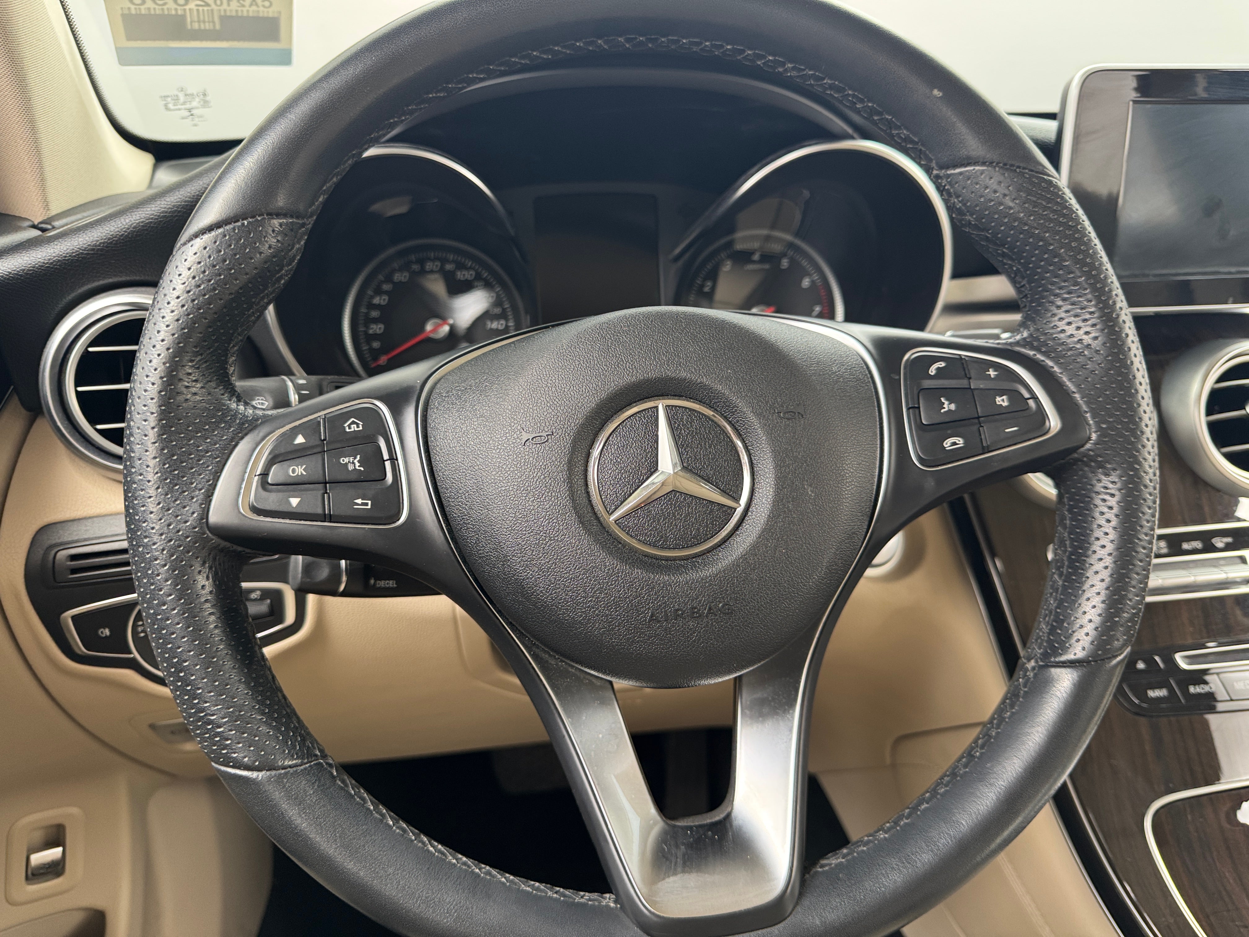 2019 Mercedes-Benz GLC 300 4