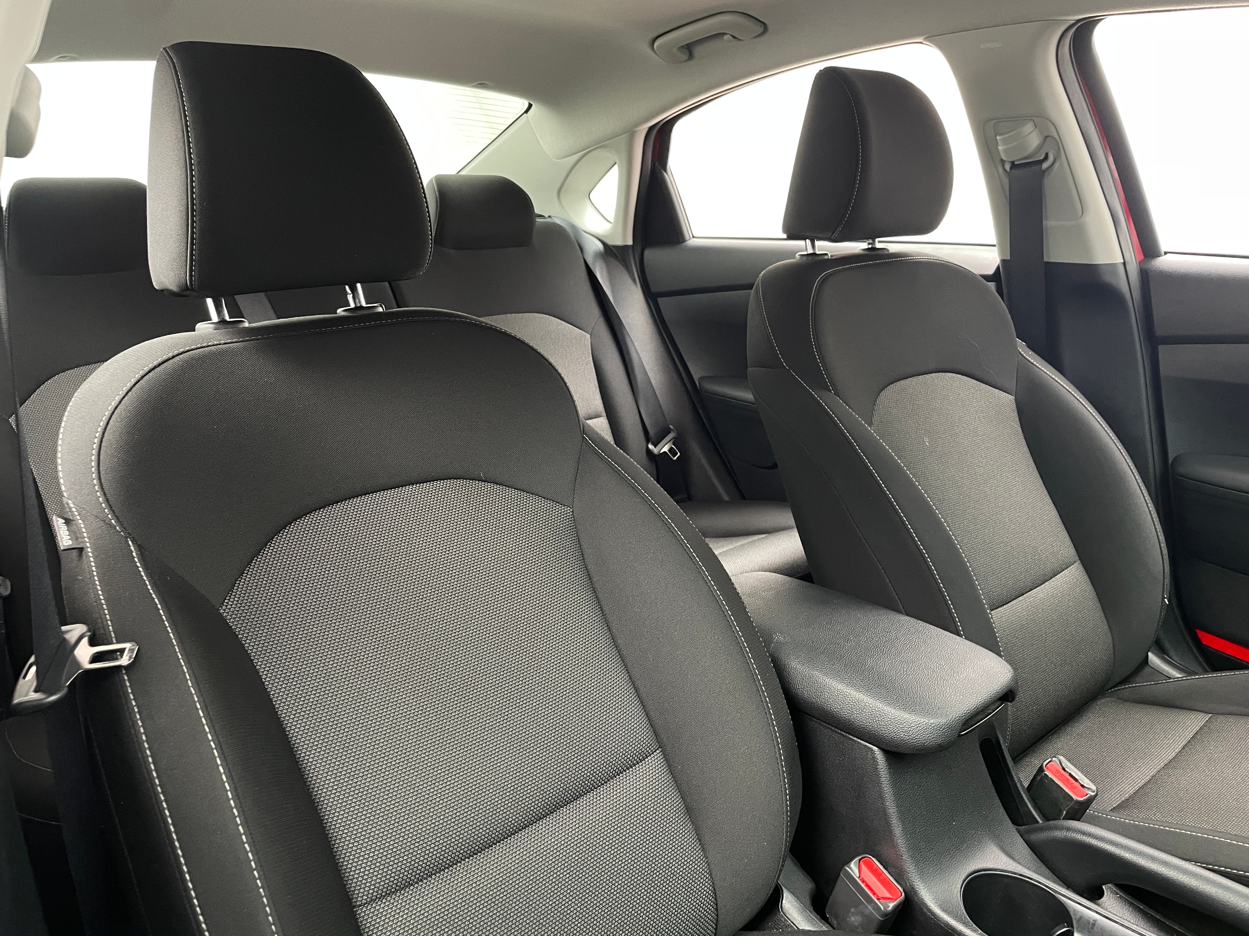 2024 Kia Forte LXS 2