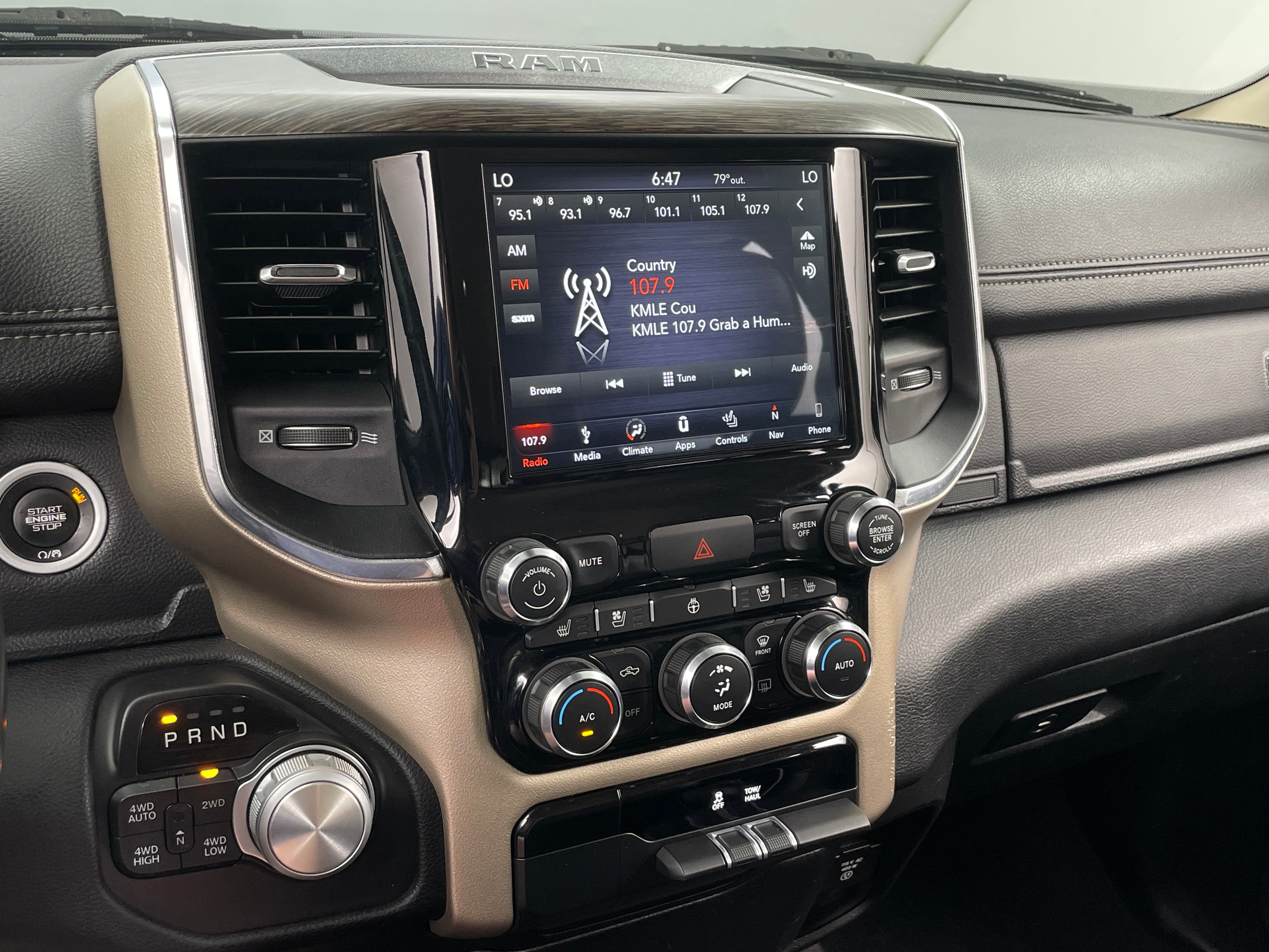 2019 RAM 1500 Laramie 3