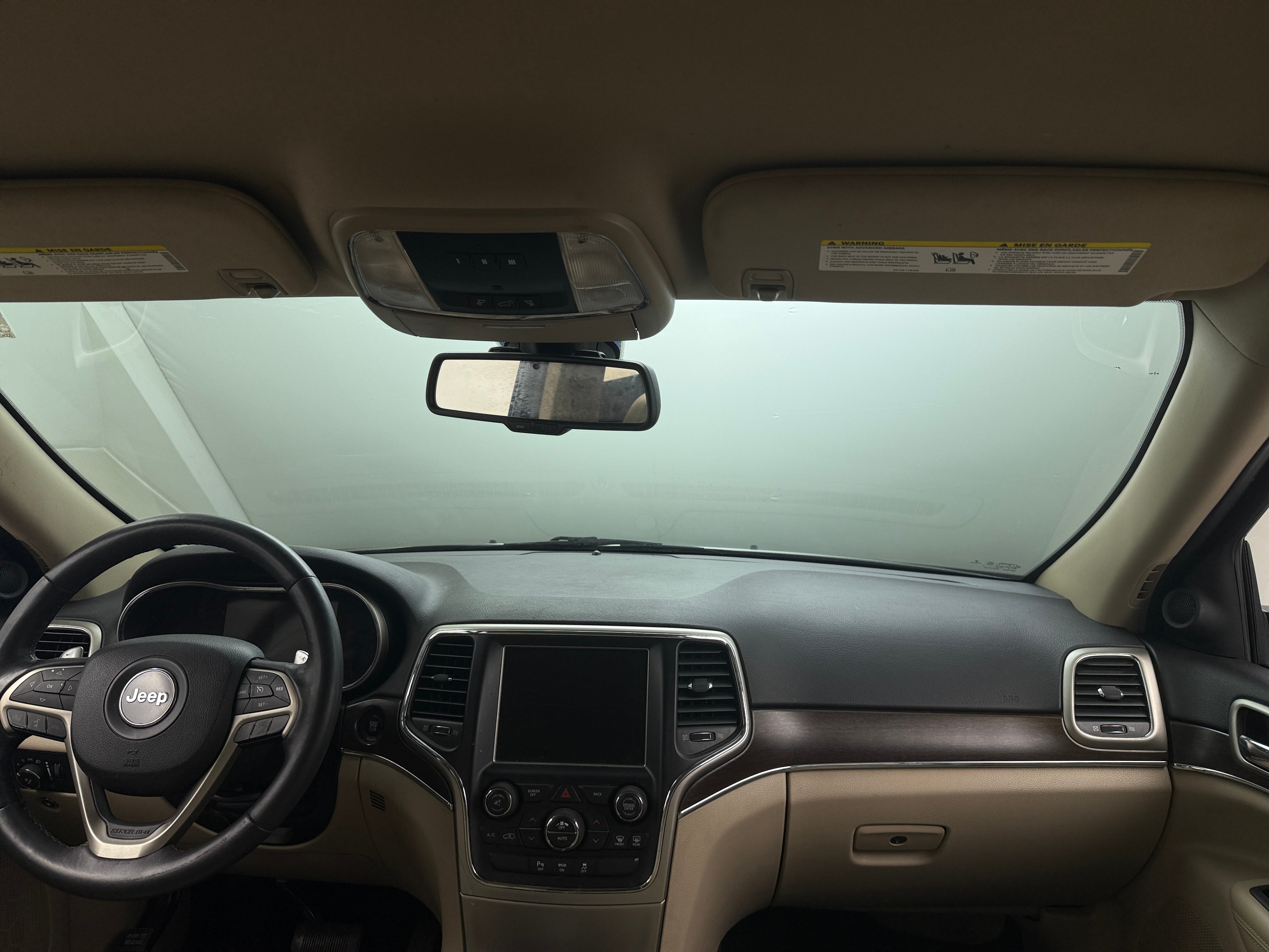 2015 Jeep Grand Cherokee Limited Edition 2