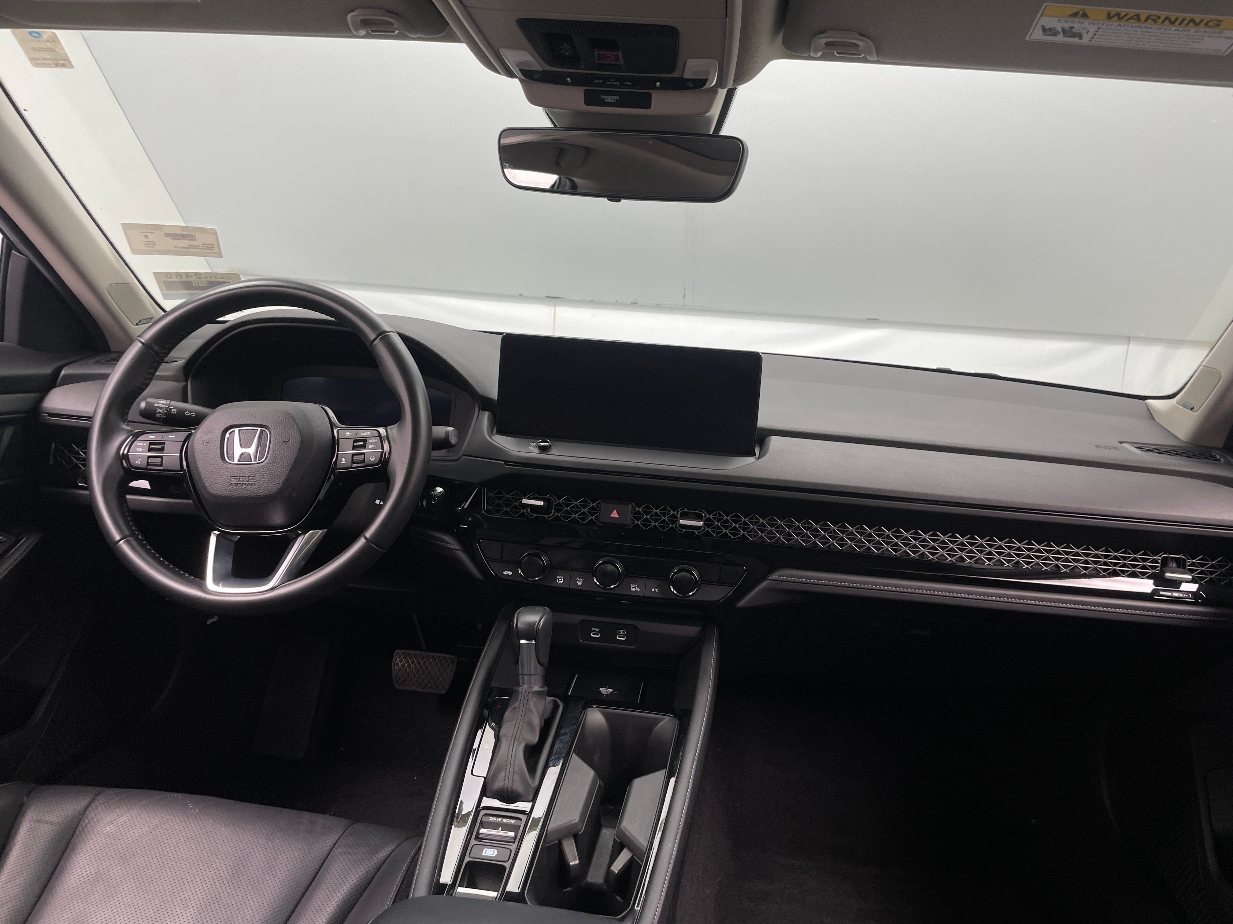 2023 Honda Accord Touring 2