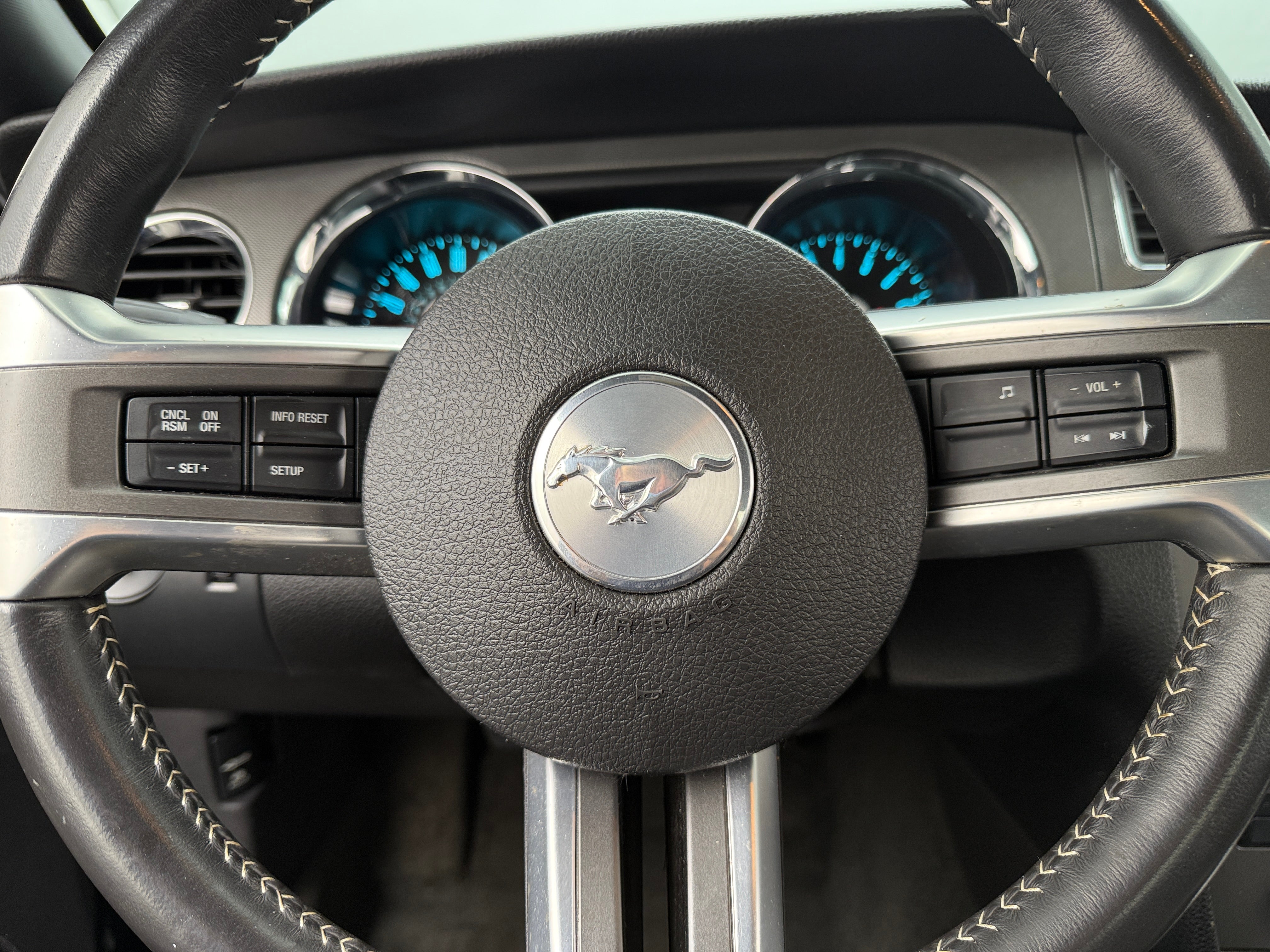 2014 Ford Mustang GT 4