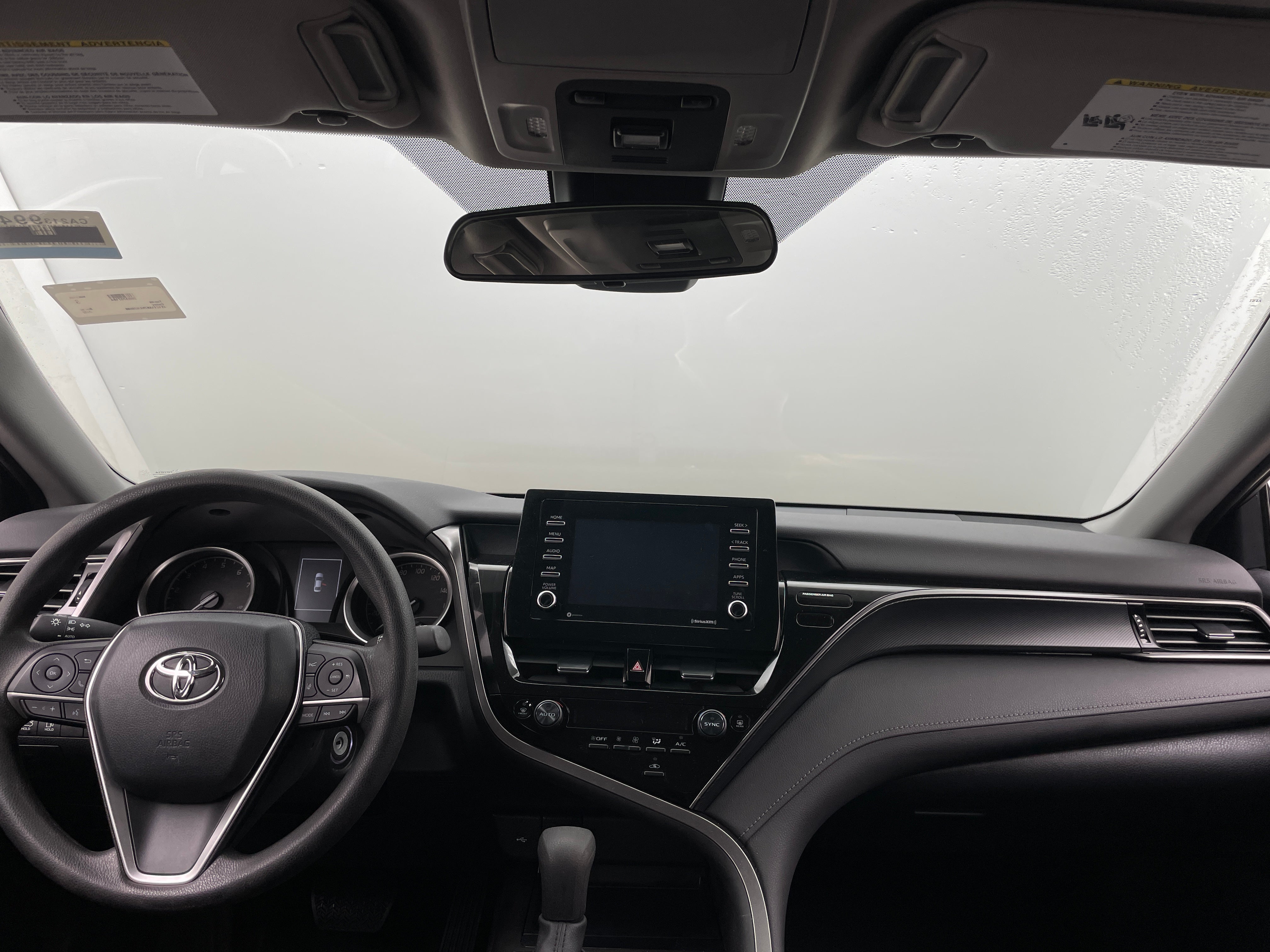 2022 Toyota Camry LE 3