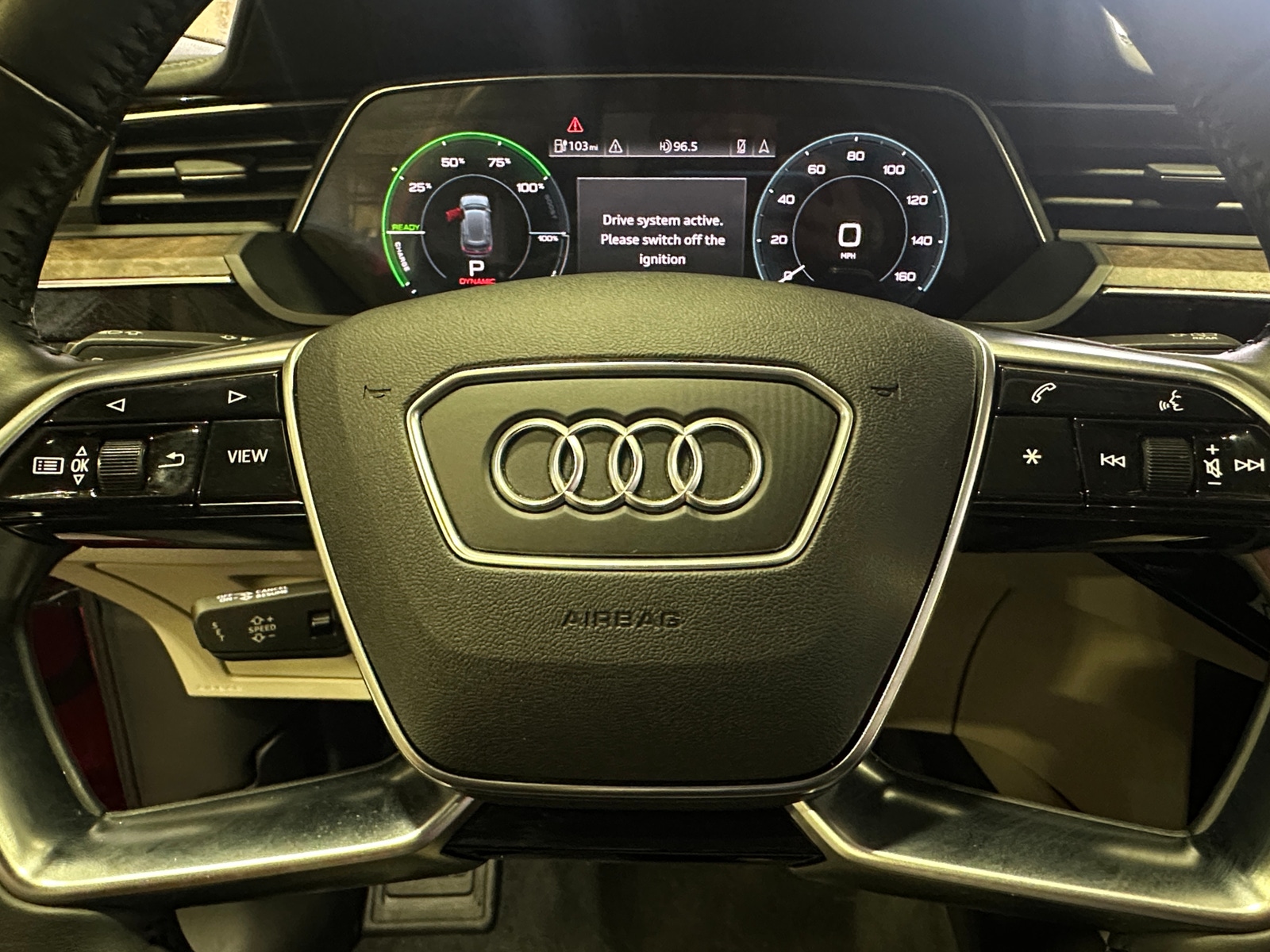 Thumbnail: 2019 Audi e-tron - 5