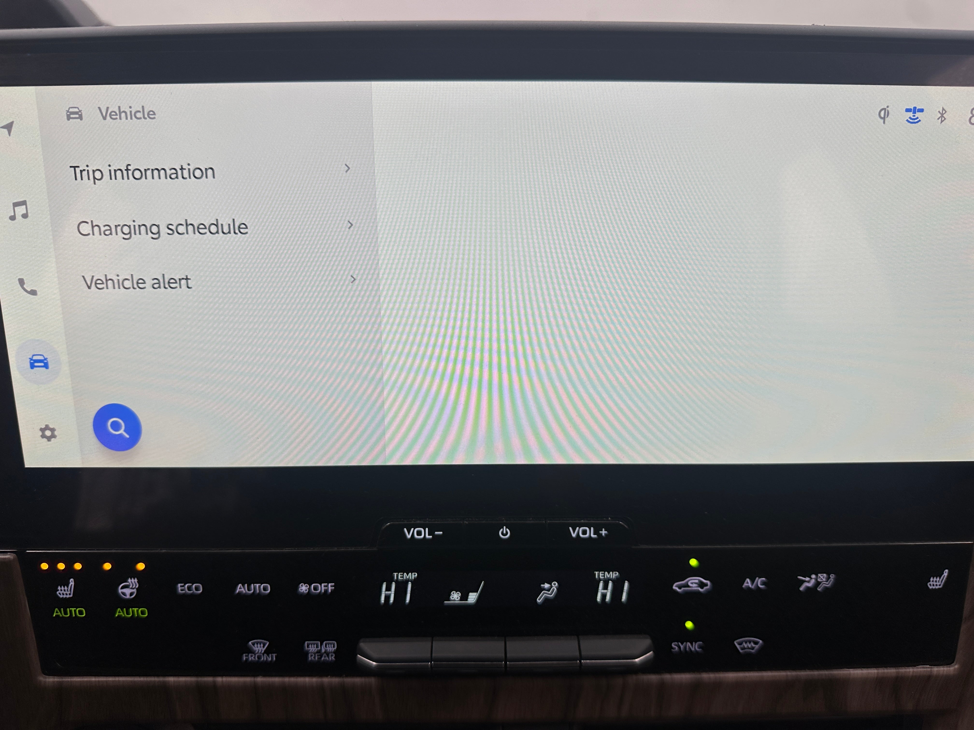 2024 Toyota bZ4X XLE 3