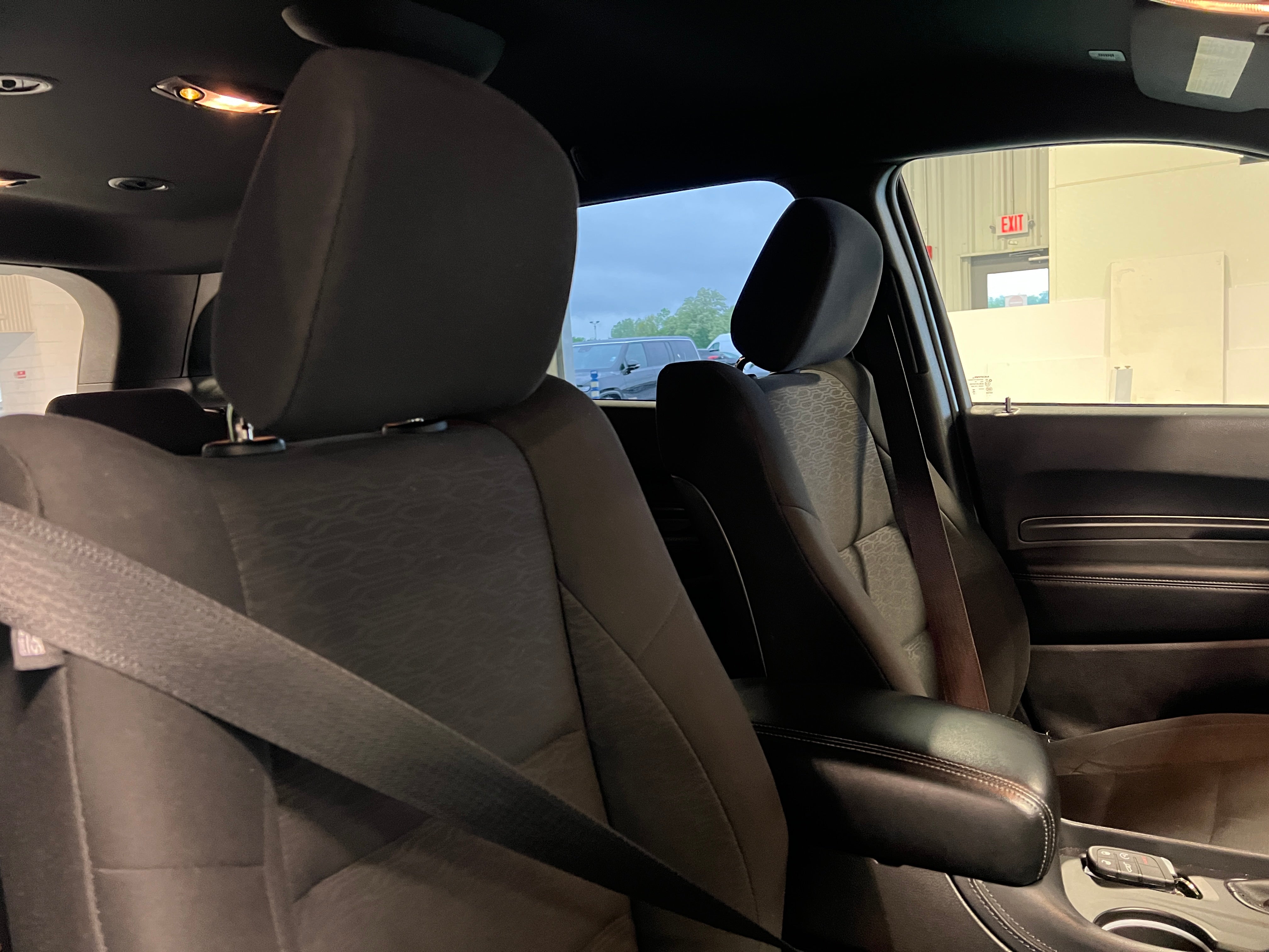 2023 Dodge Durango SXT 2