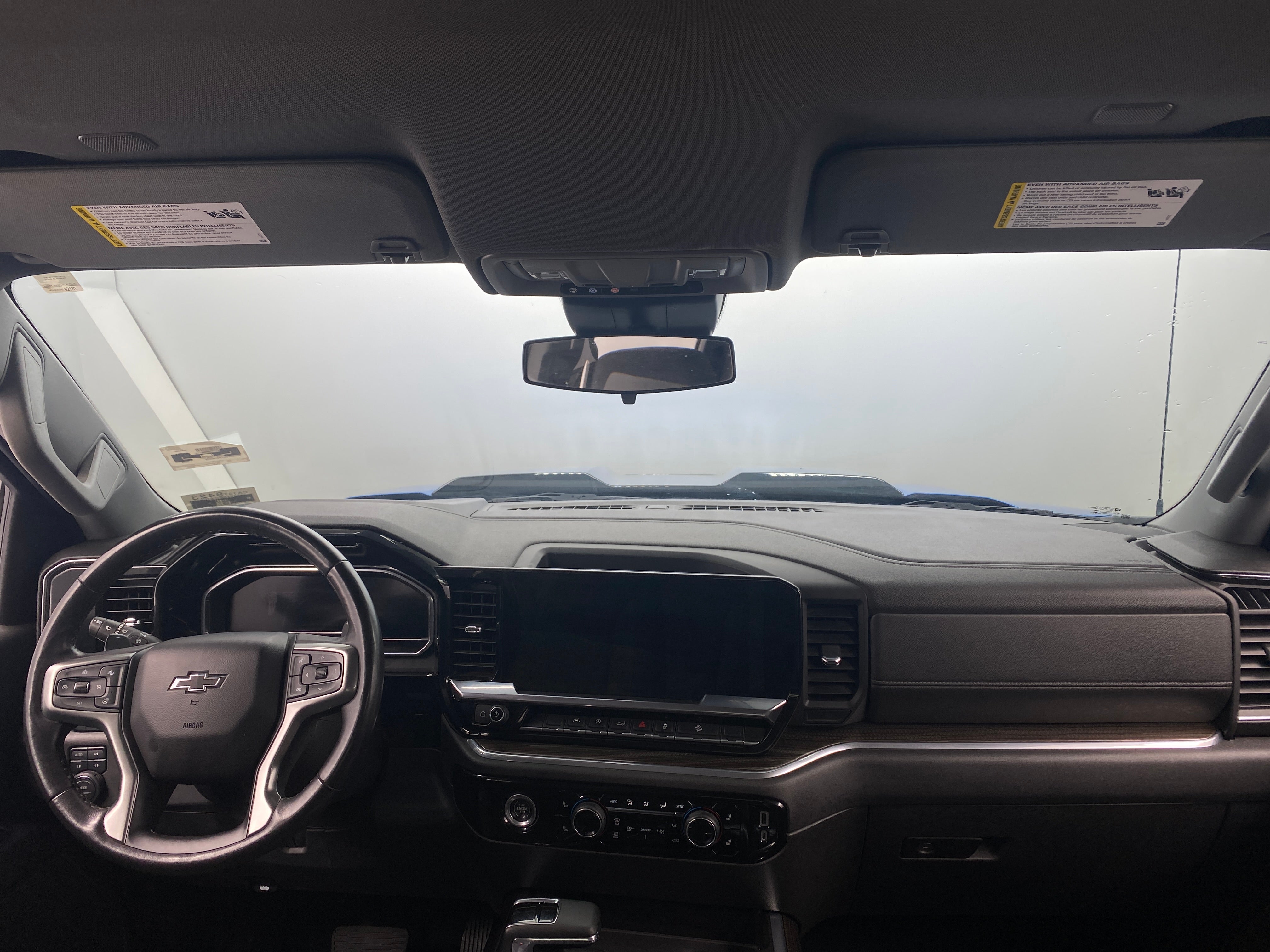 2023 Chevrolet Silverado 1500  3