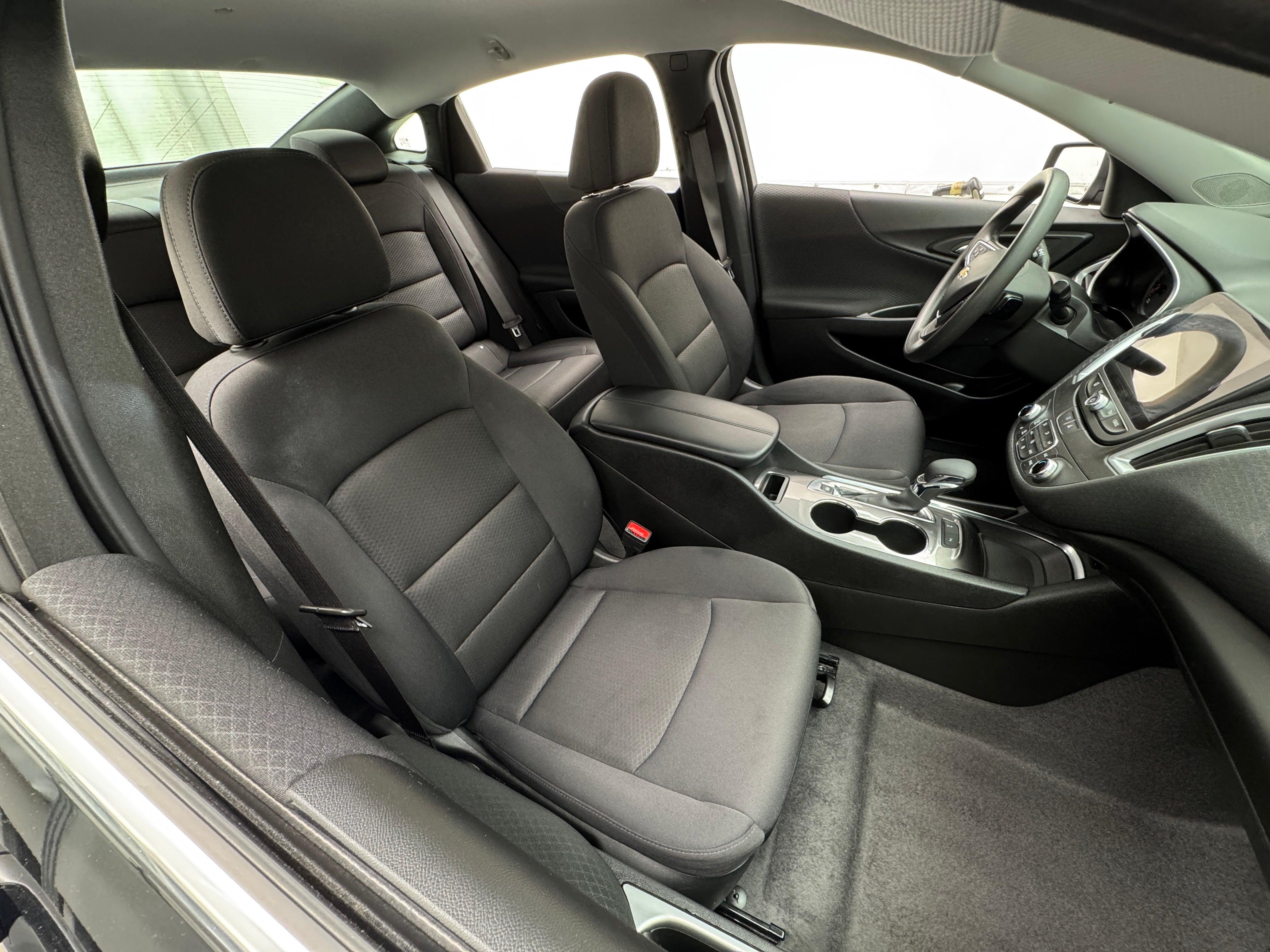 2024 Chevrolet Malibu LT 2