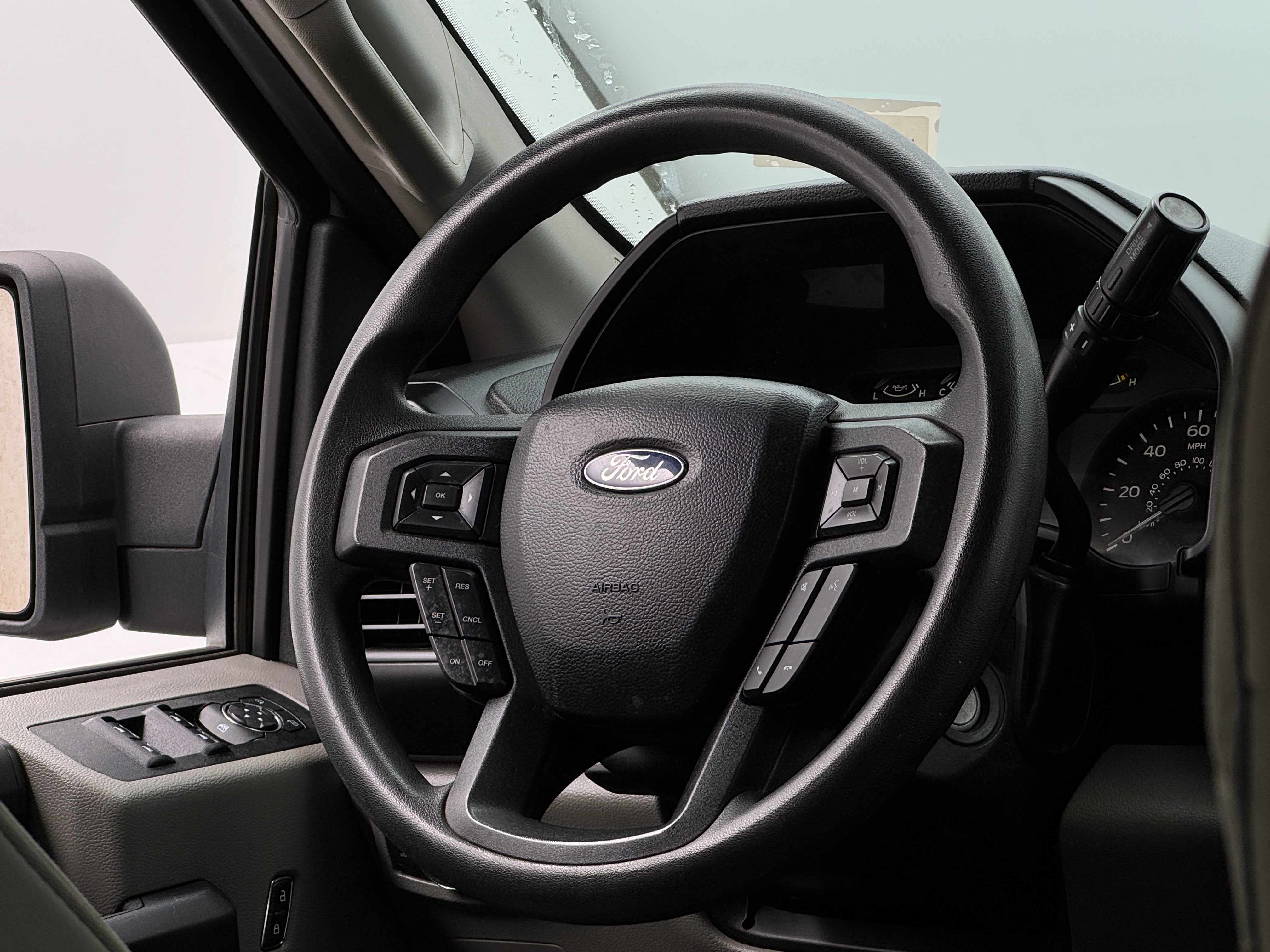 2019 Ford Econoline E-150 5
