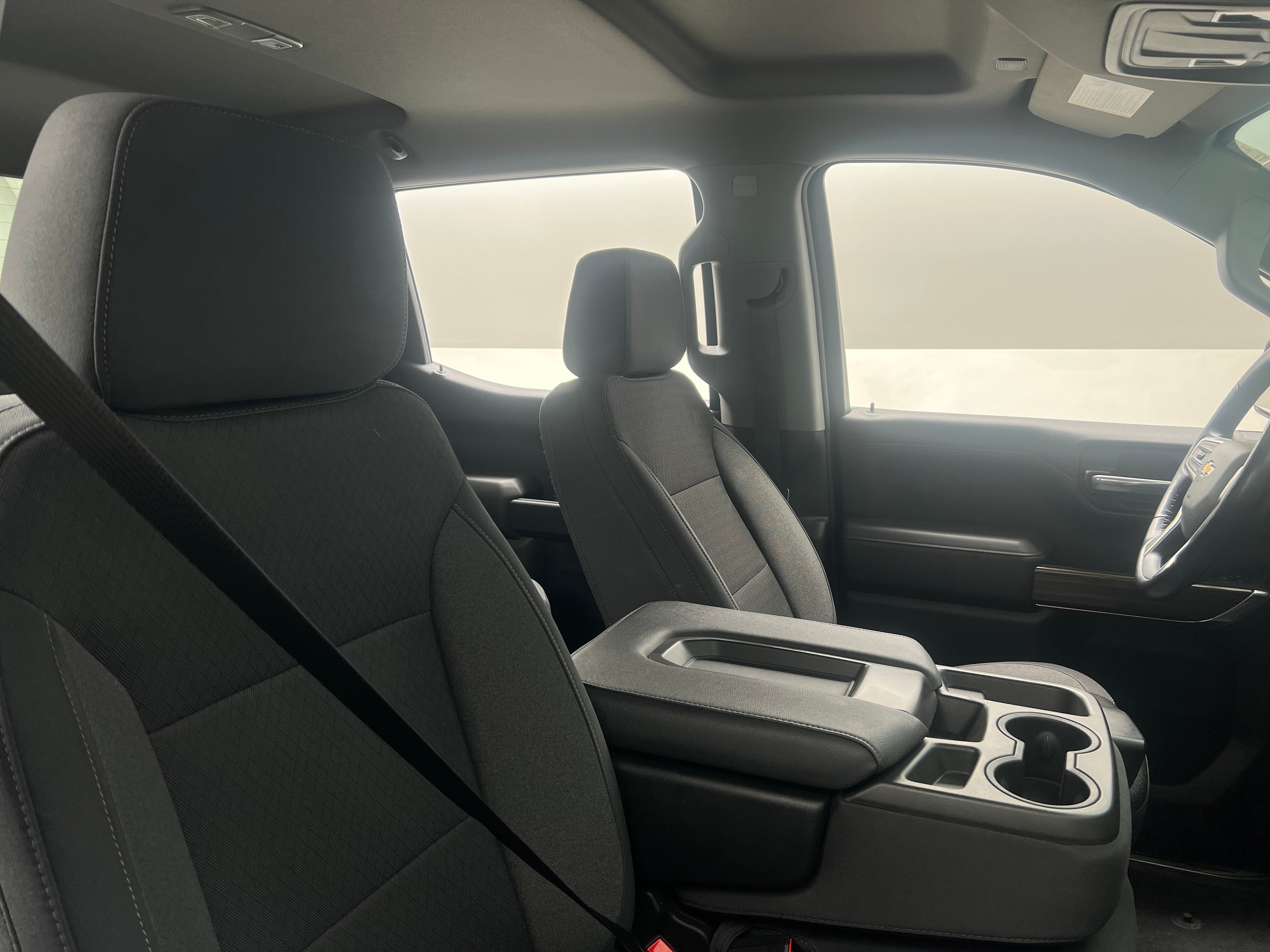 2021 Chevrolet Silverado 1500 LT 2