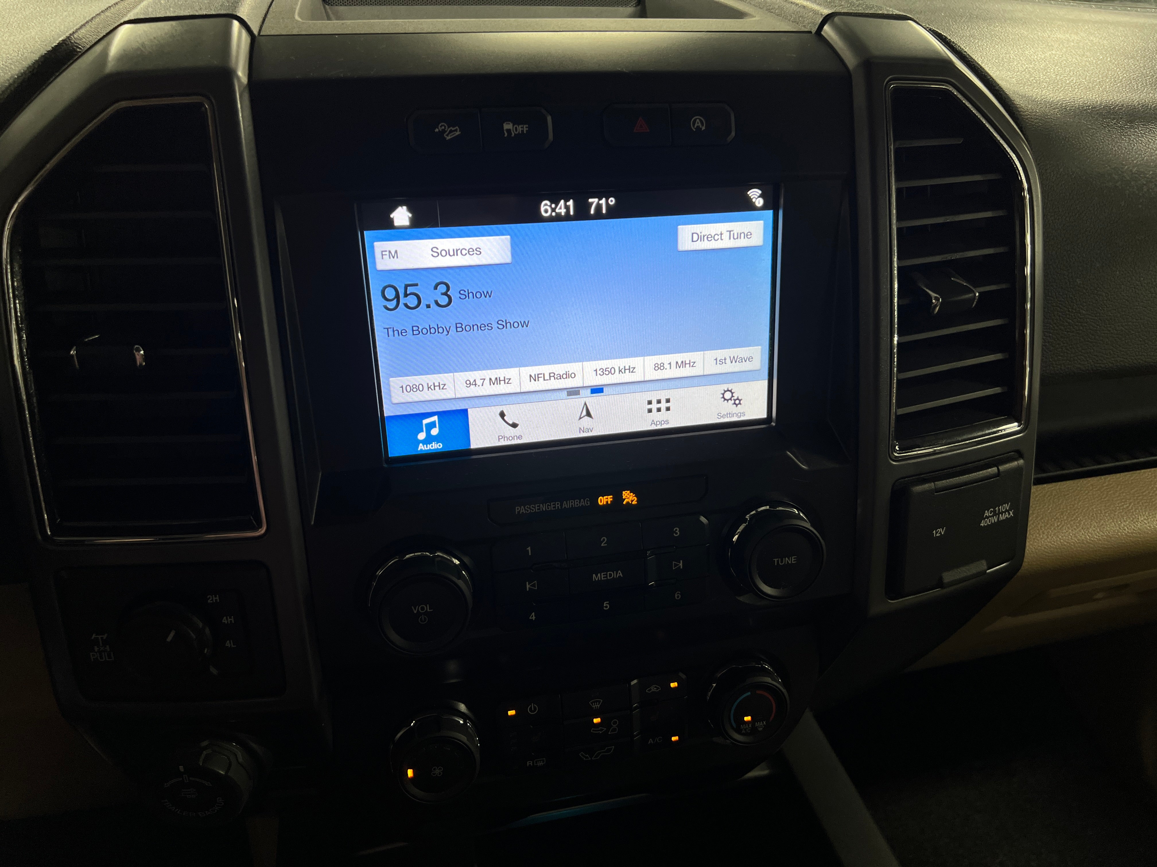 2019 Ford Econoline E-150 4