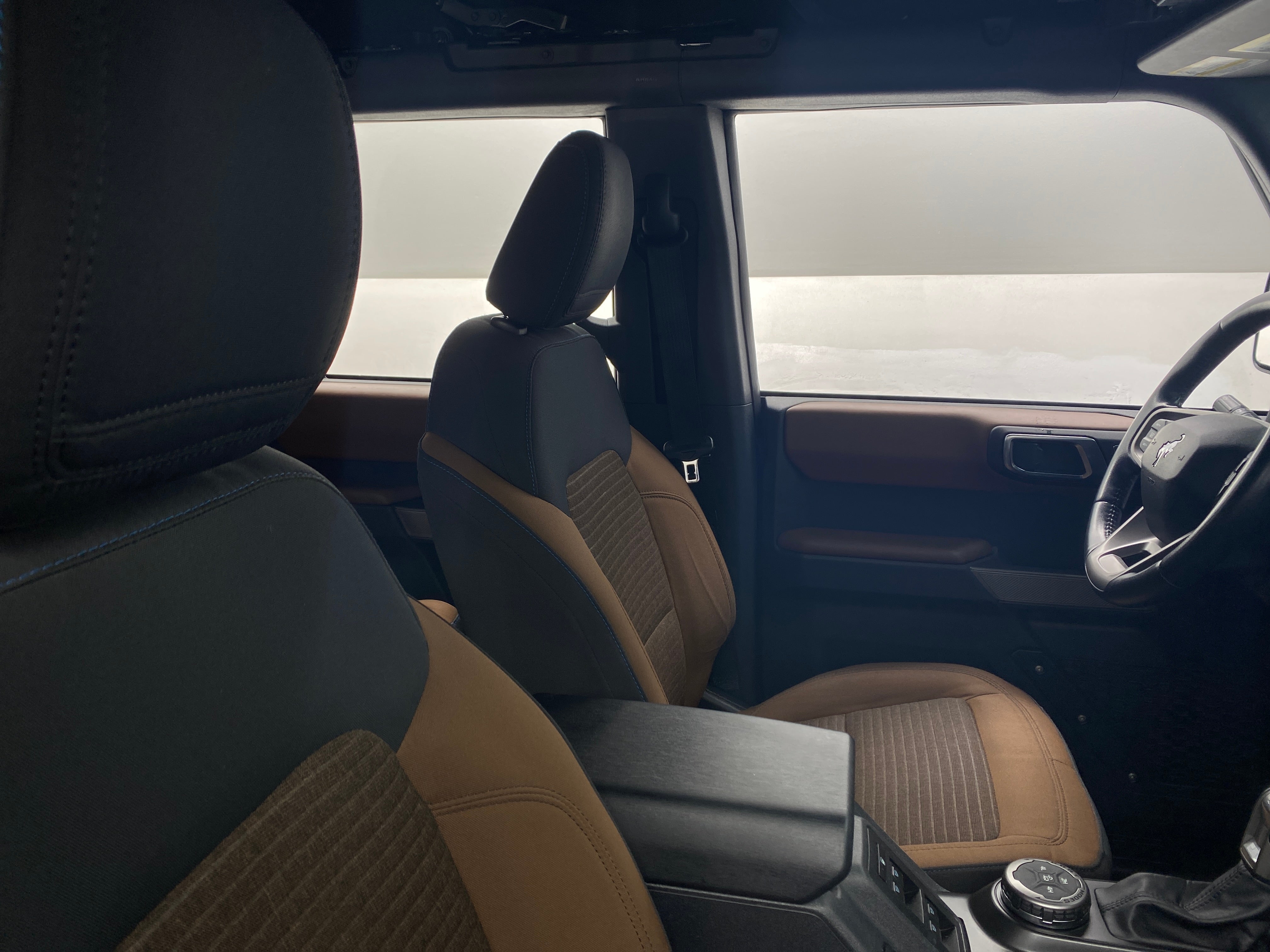 2022 Ford Bronco Outer Banks 2