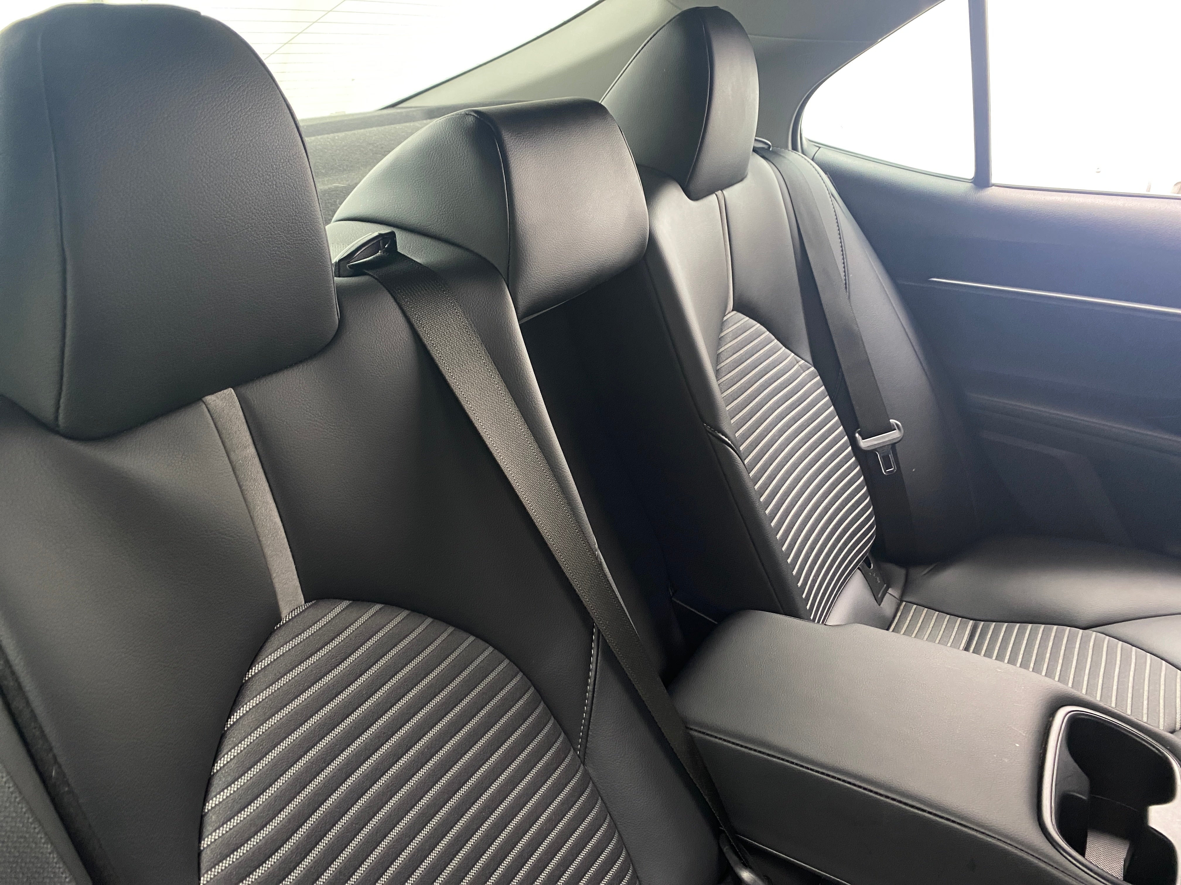 2023 Toyota Camry SE 6