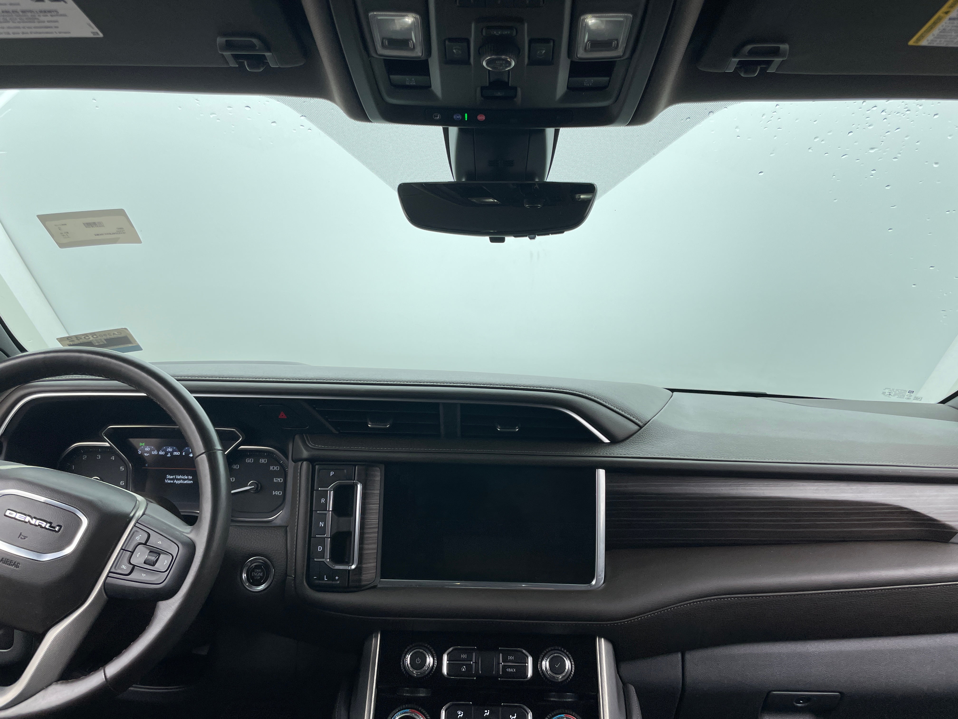 2021 GMC Yukon Denali 2