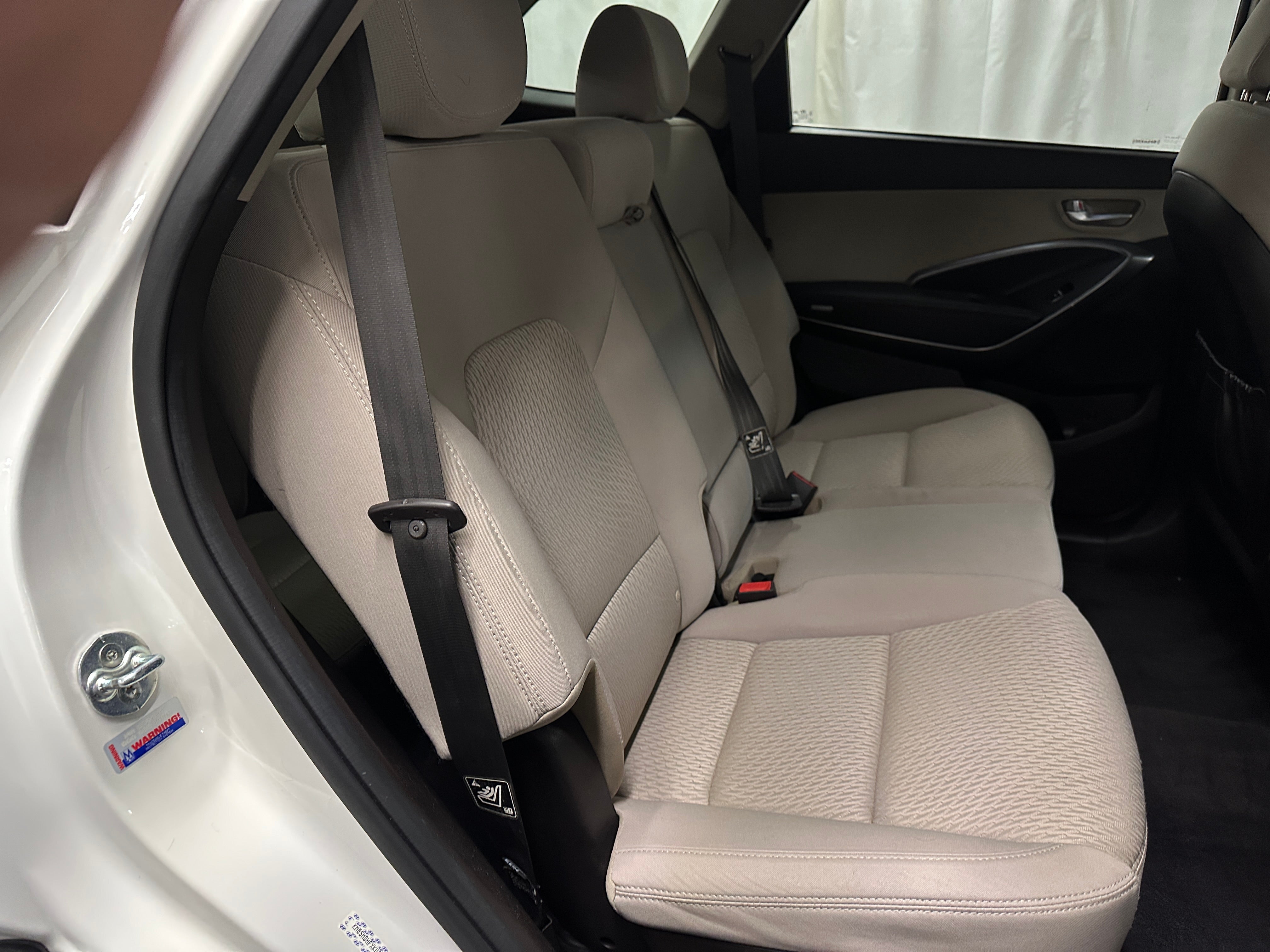 2019 Hyundai Santa Fe XL SE 6