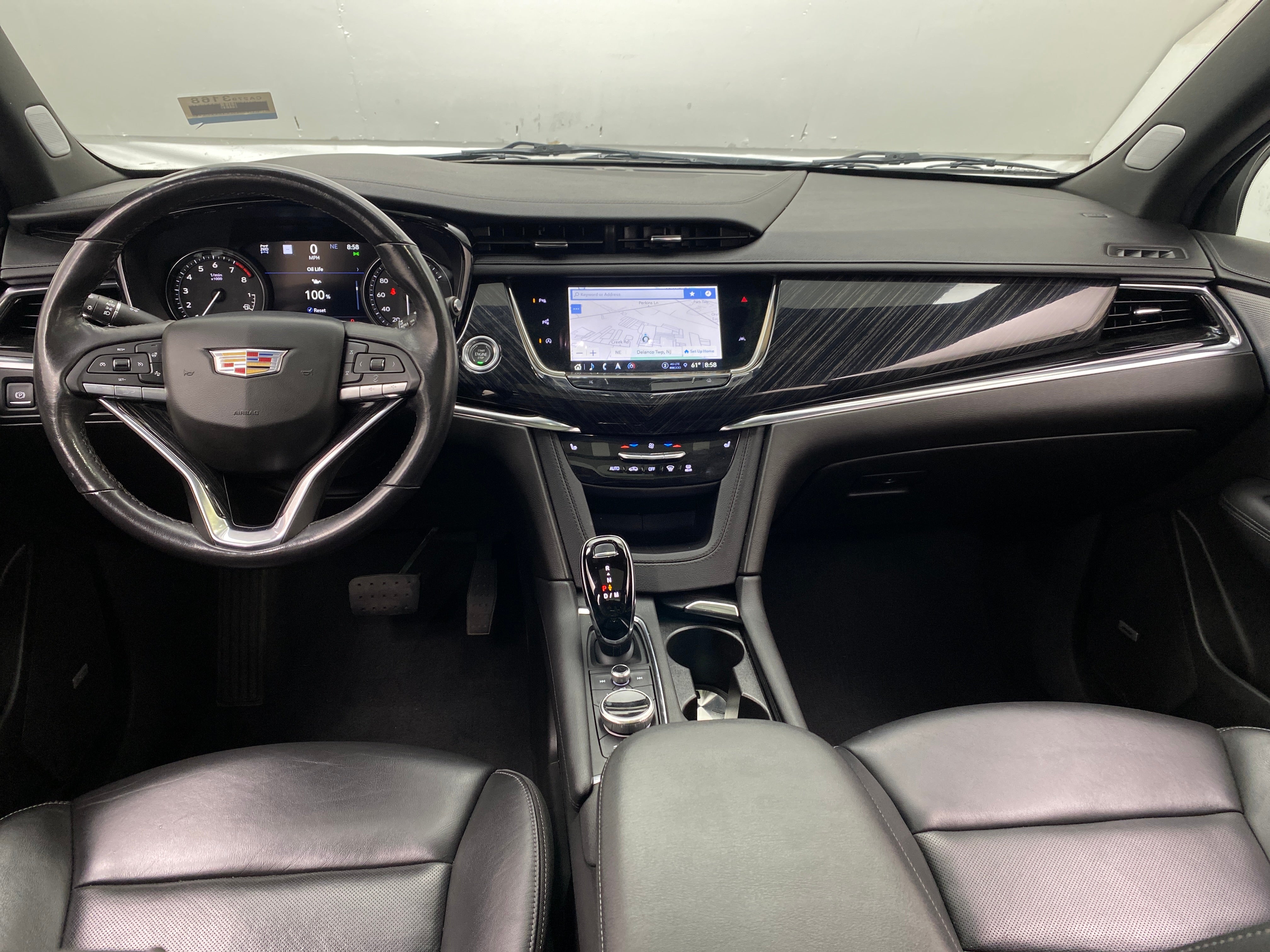 2022 Cadillac XT6 Premium Luxury 2
