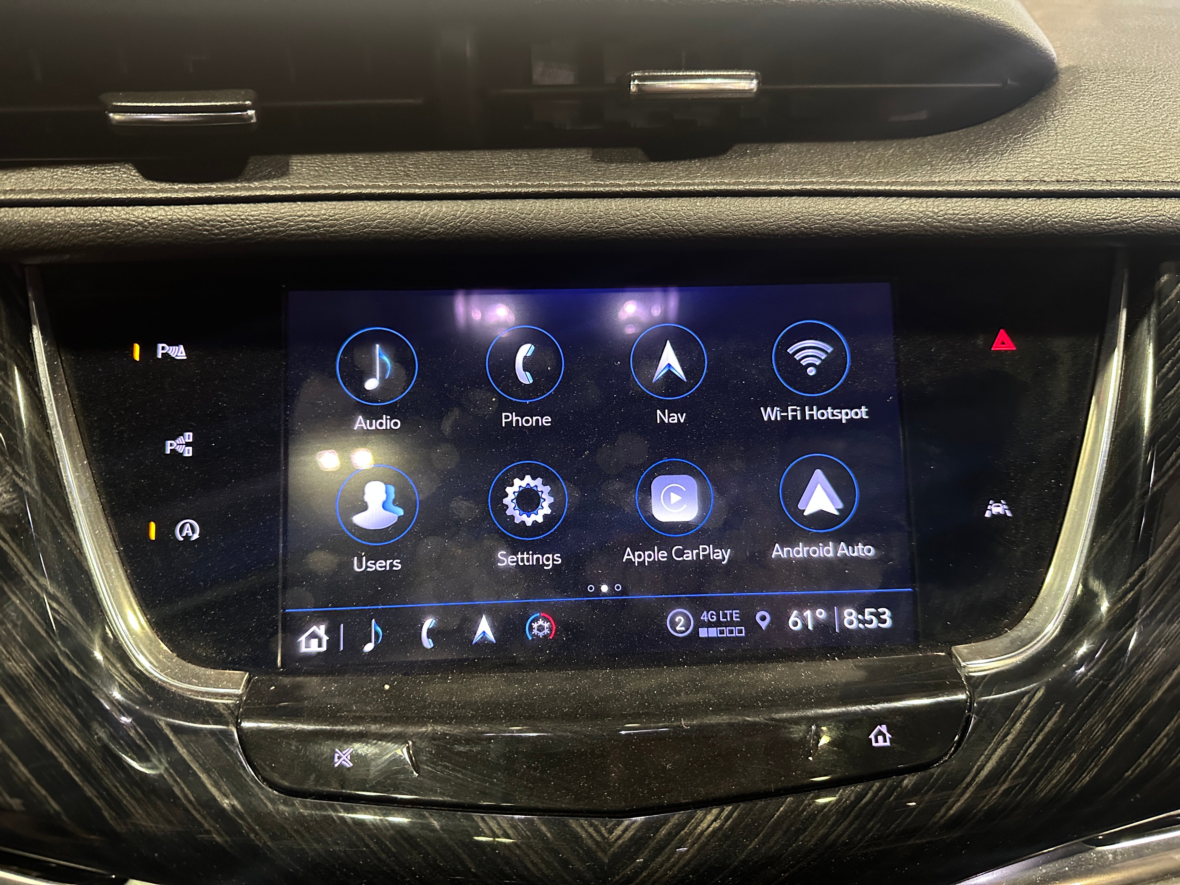 2022 Cadillac XT6 Premium Luxury 3