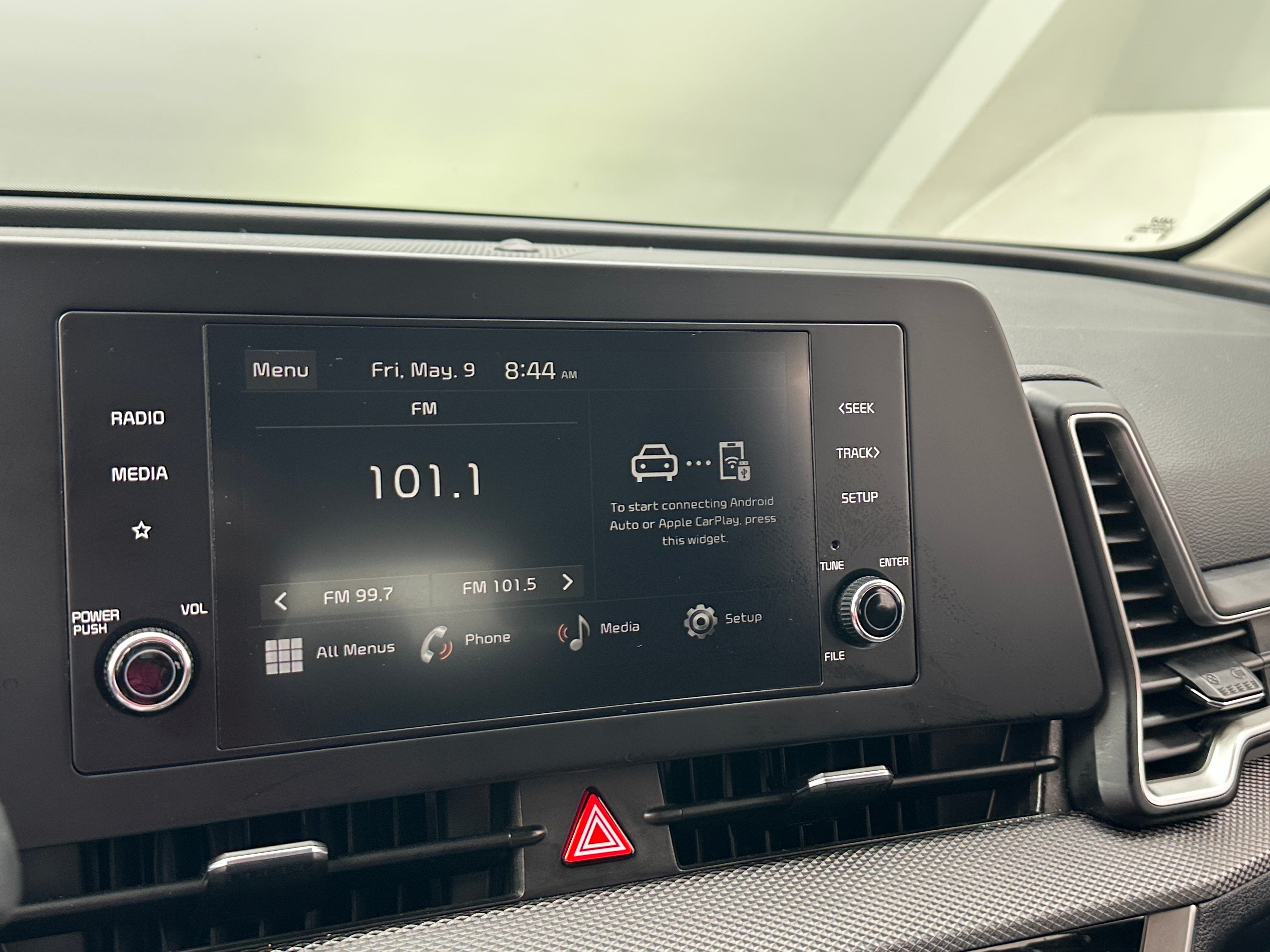 2024 Kia Sportage LX 4