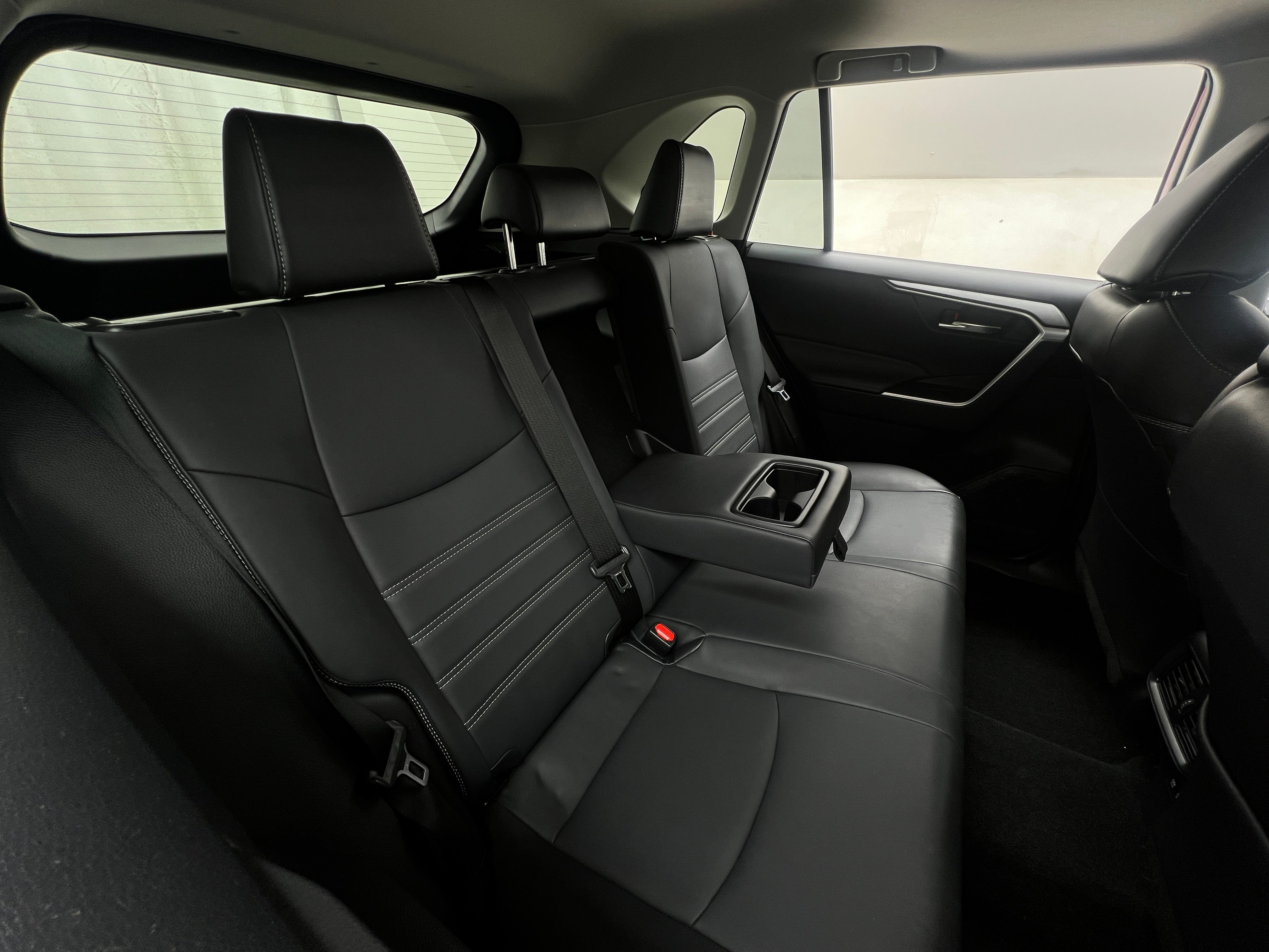 2021 Toyota RAV4 XLE Premium 5