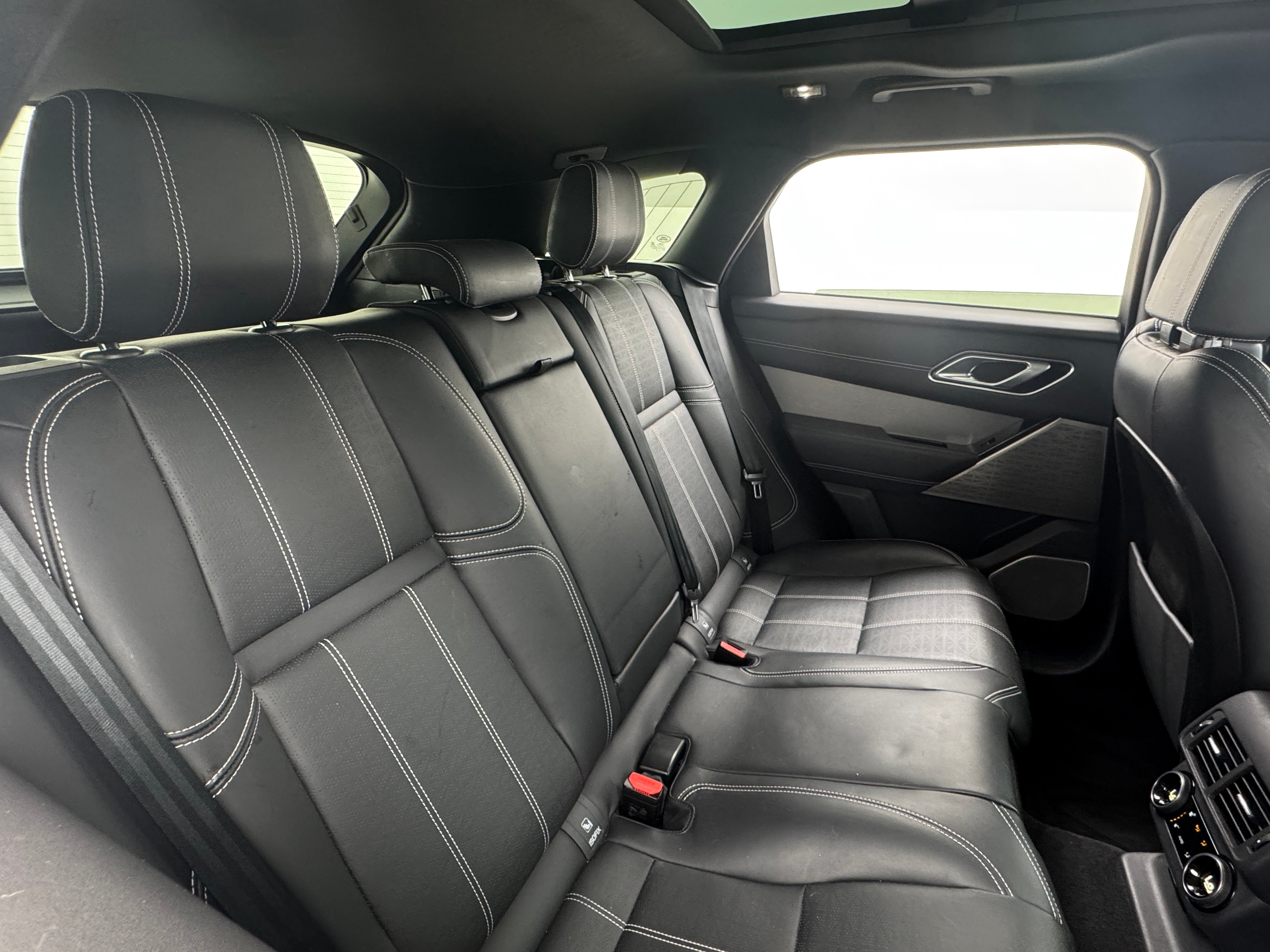 2020 Land Rover Range Rover Velar R-Dynamic HSE 5