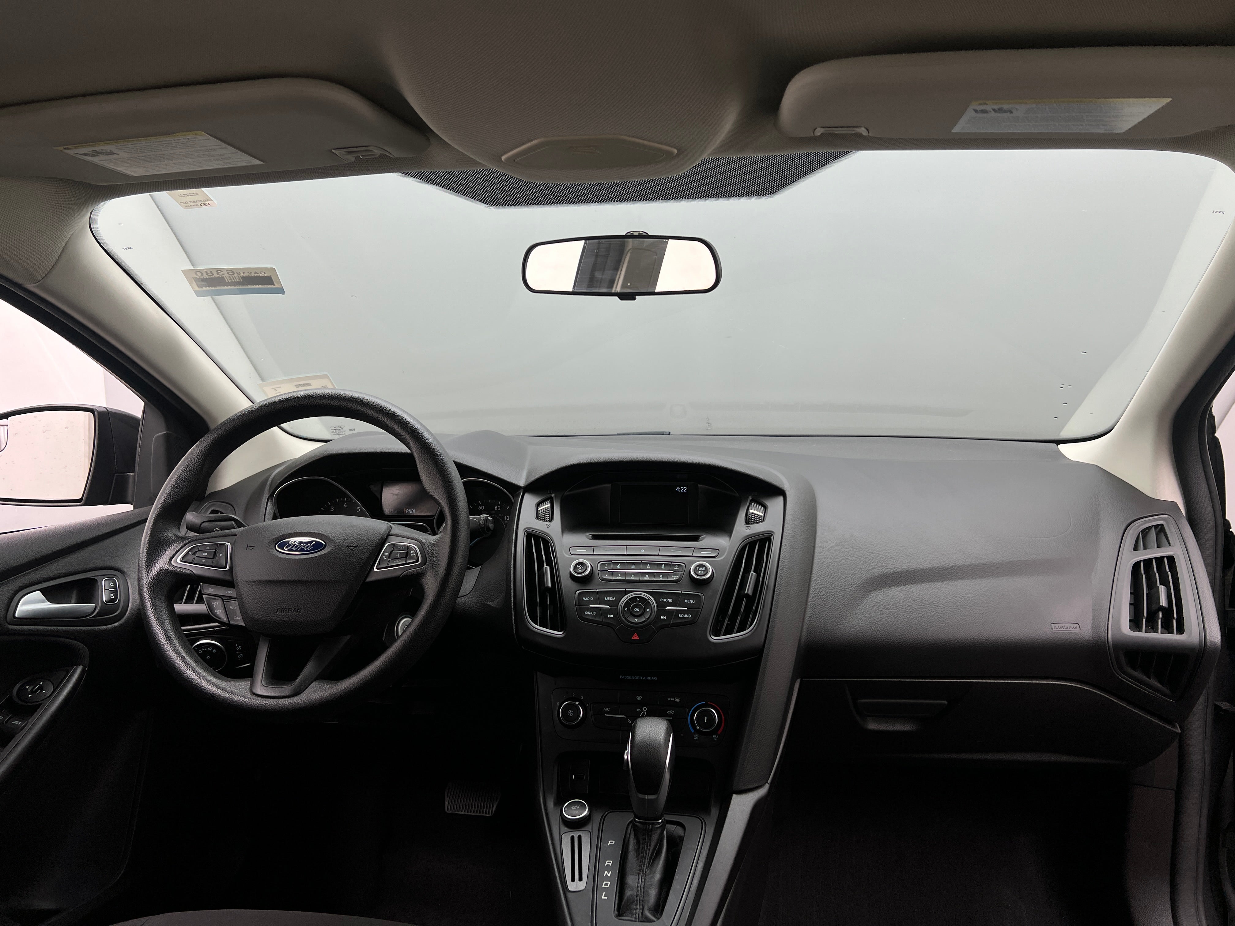 2017 Ford Focus SE 3