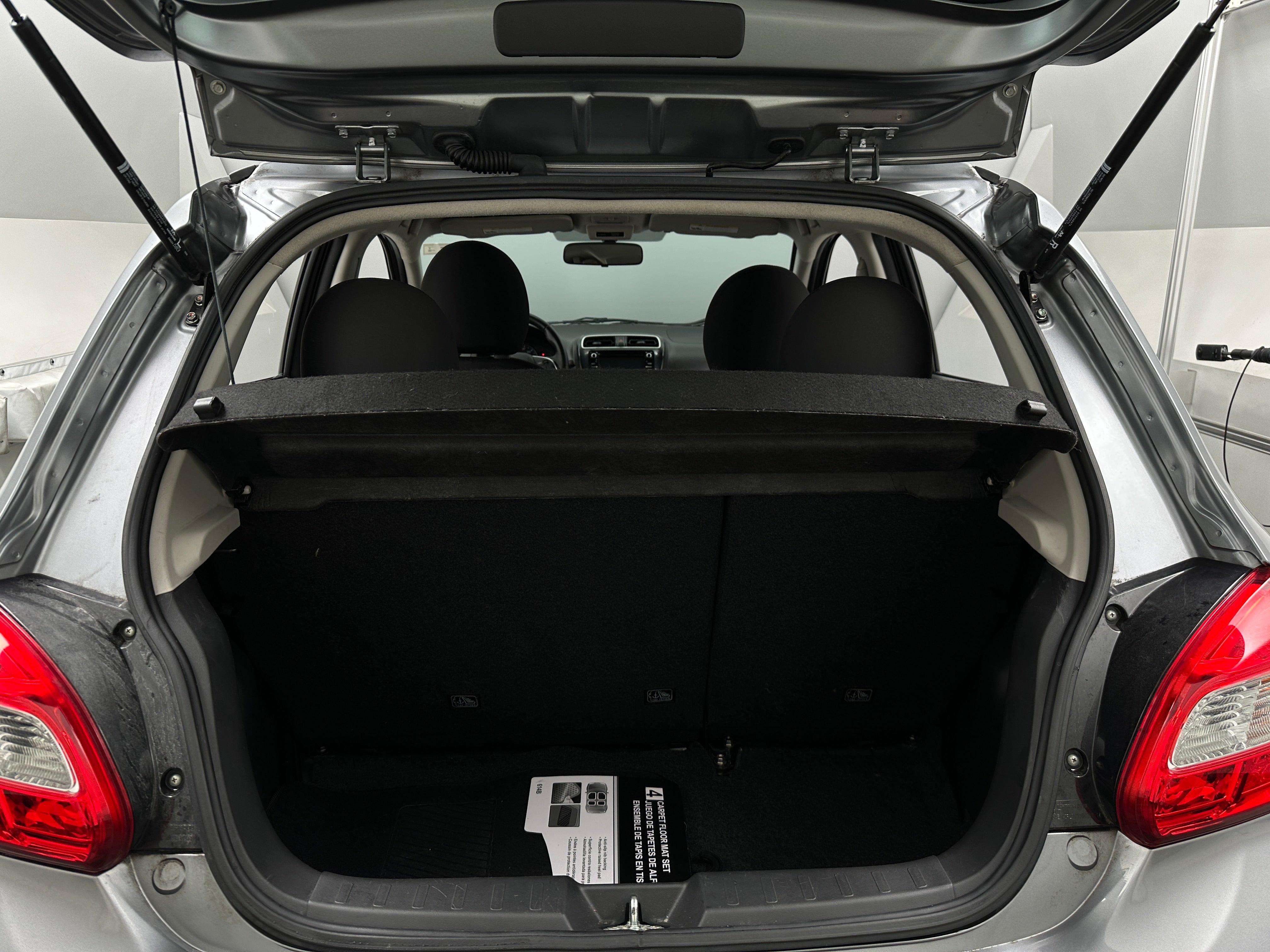 2020 Mitsubishi Mirage LE 7