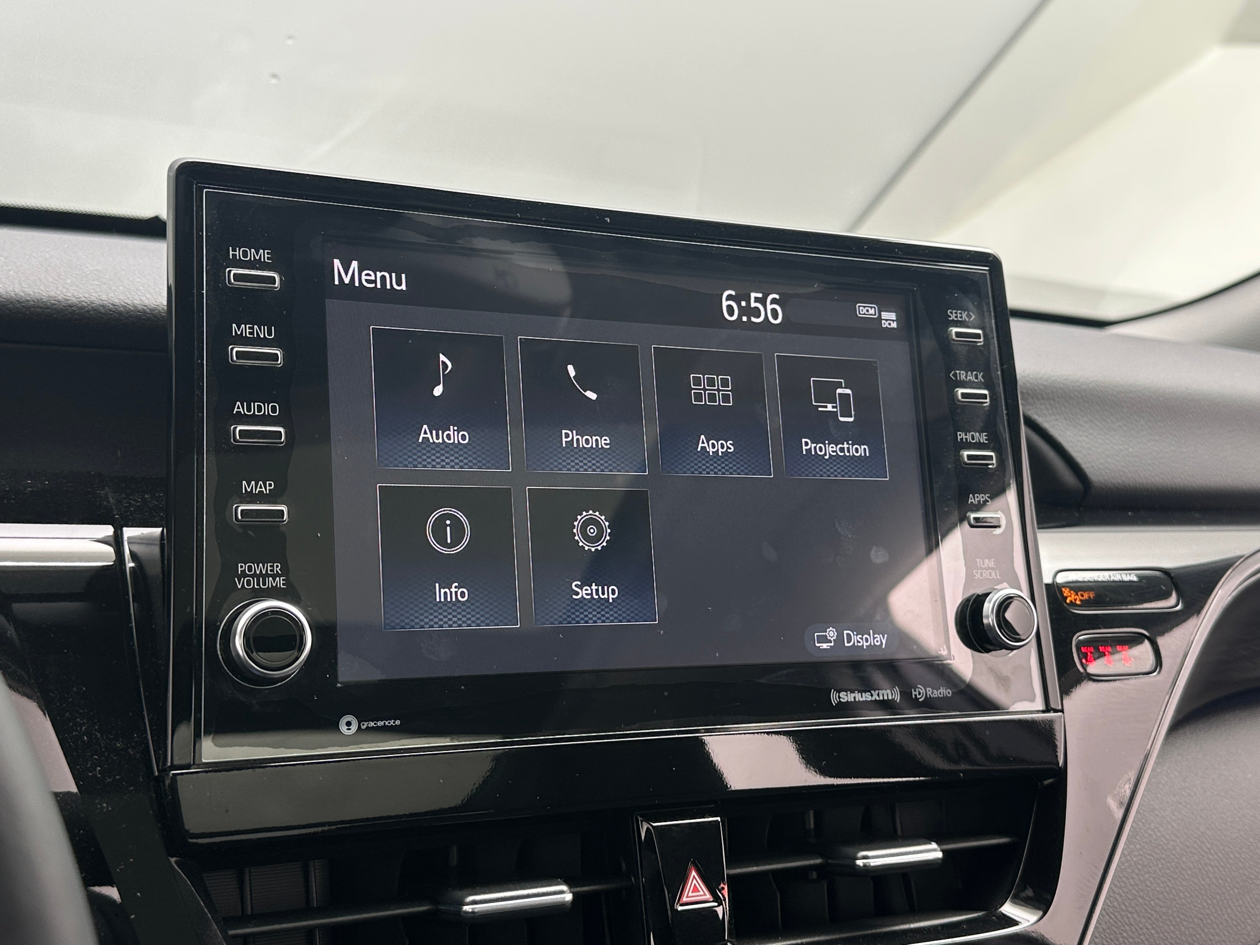 2024 Toyota Camry XLE 3