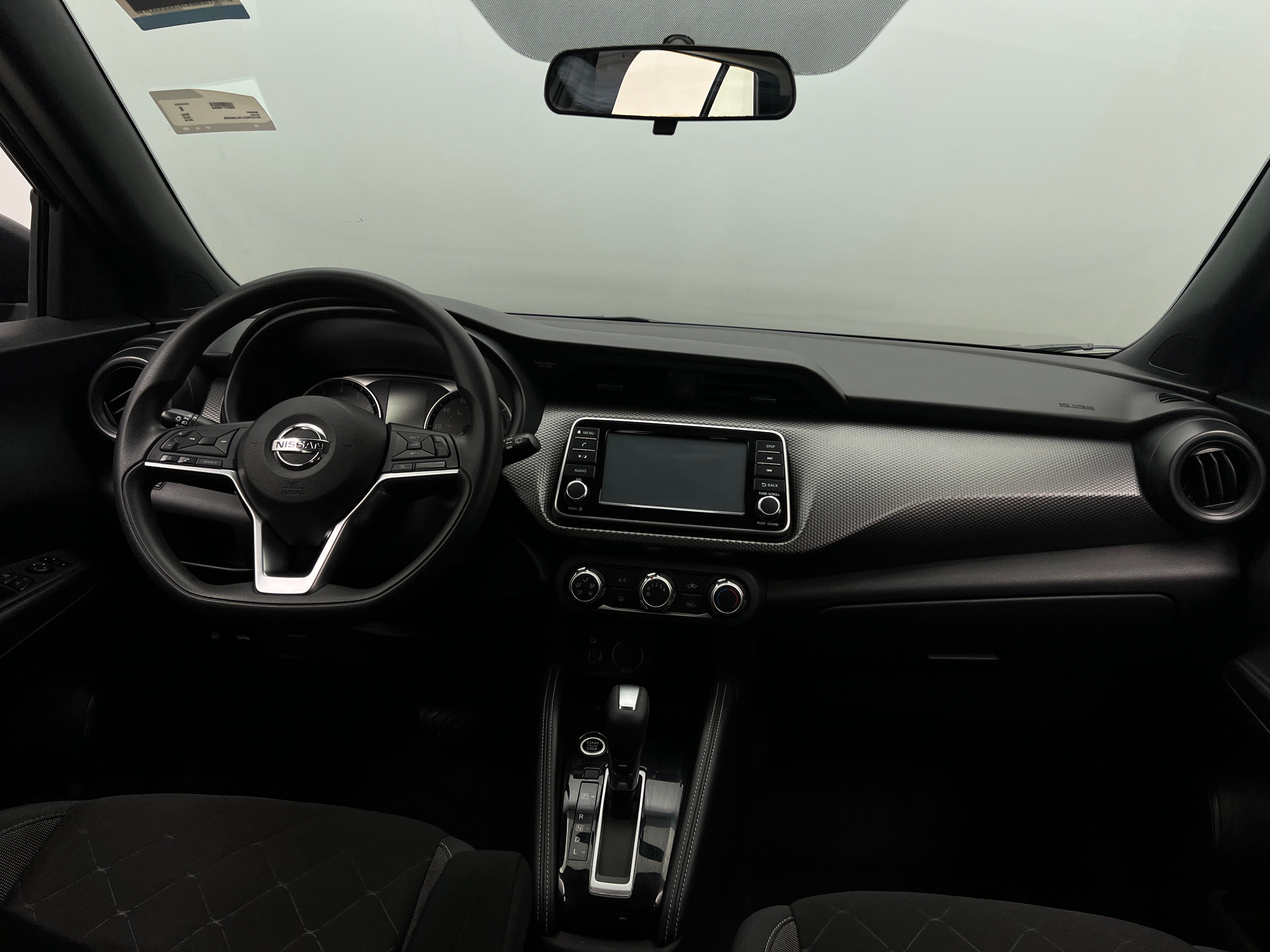 2019 Nissan Kicks S 3