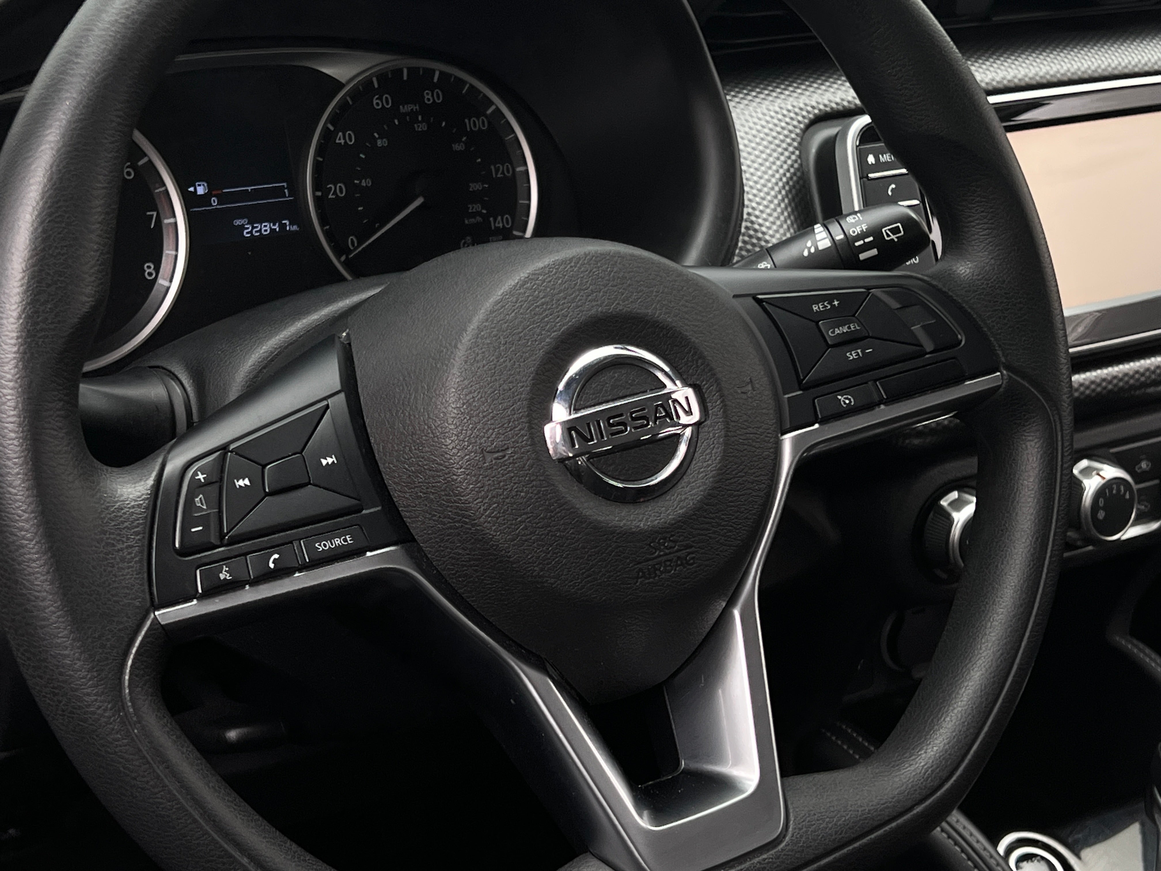 2019 Nissan Kicks S 5