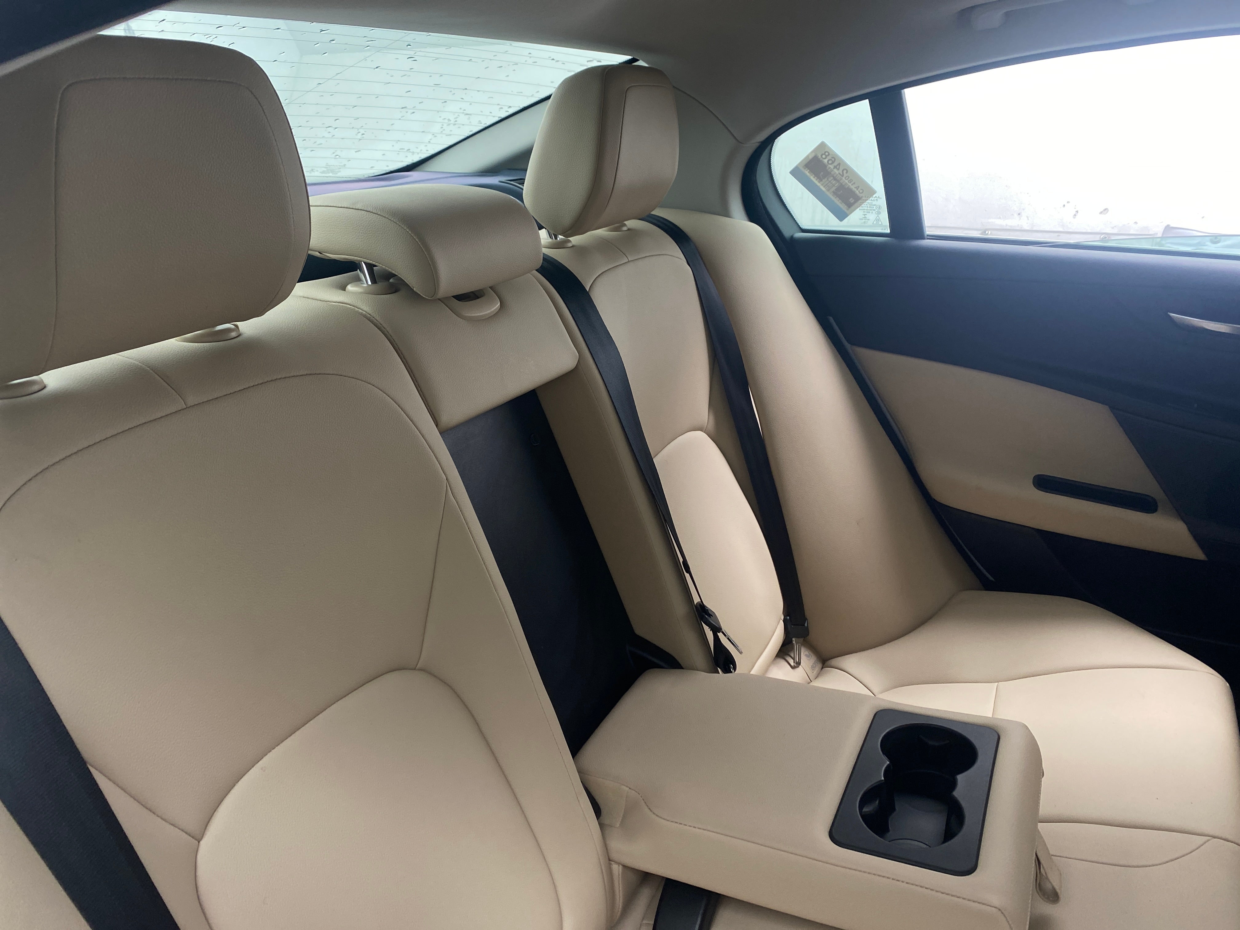 2019 Jaguar XE Premium 5