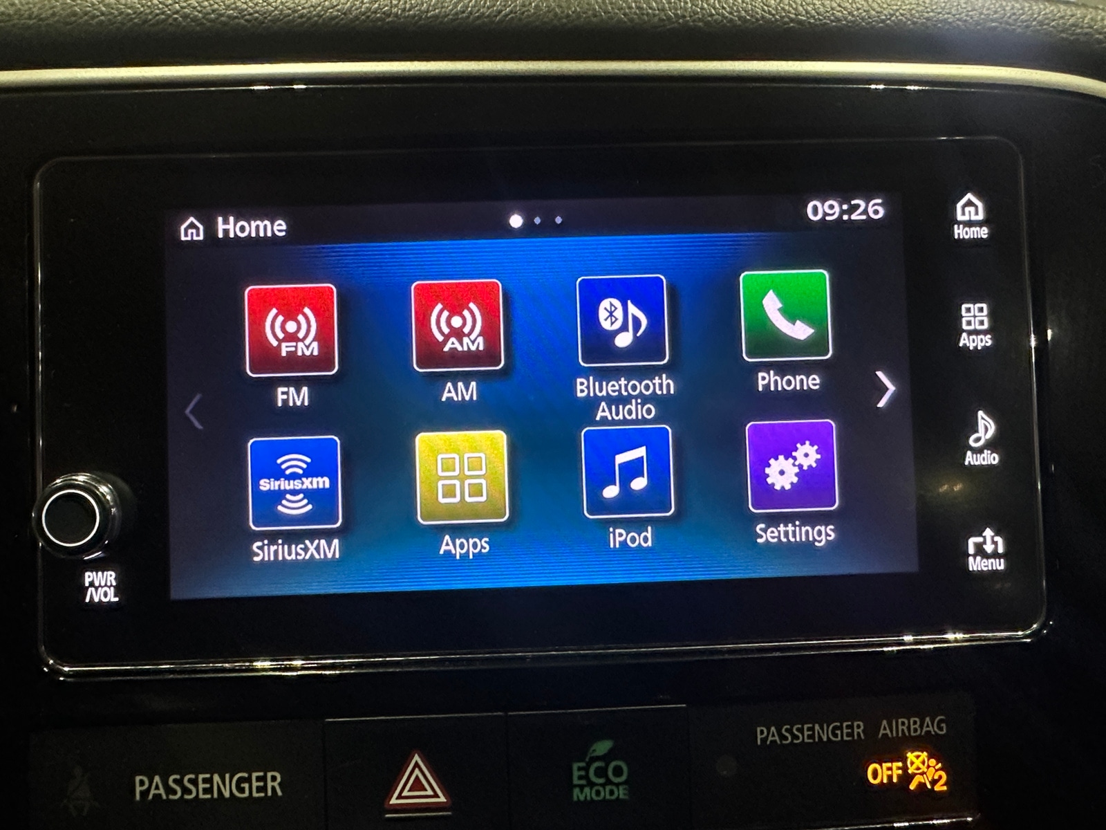 Thumbnail: 2018 Mitsubishi Outlander - 3